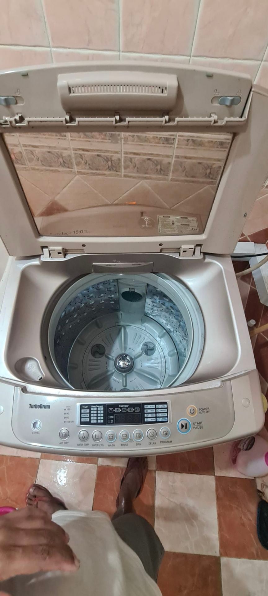 LG Washing Machine for sale - Image 3