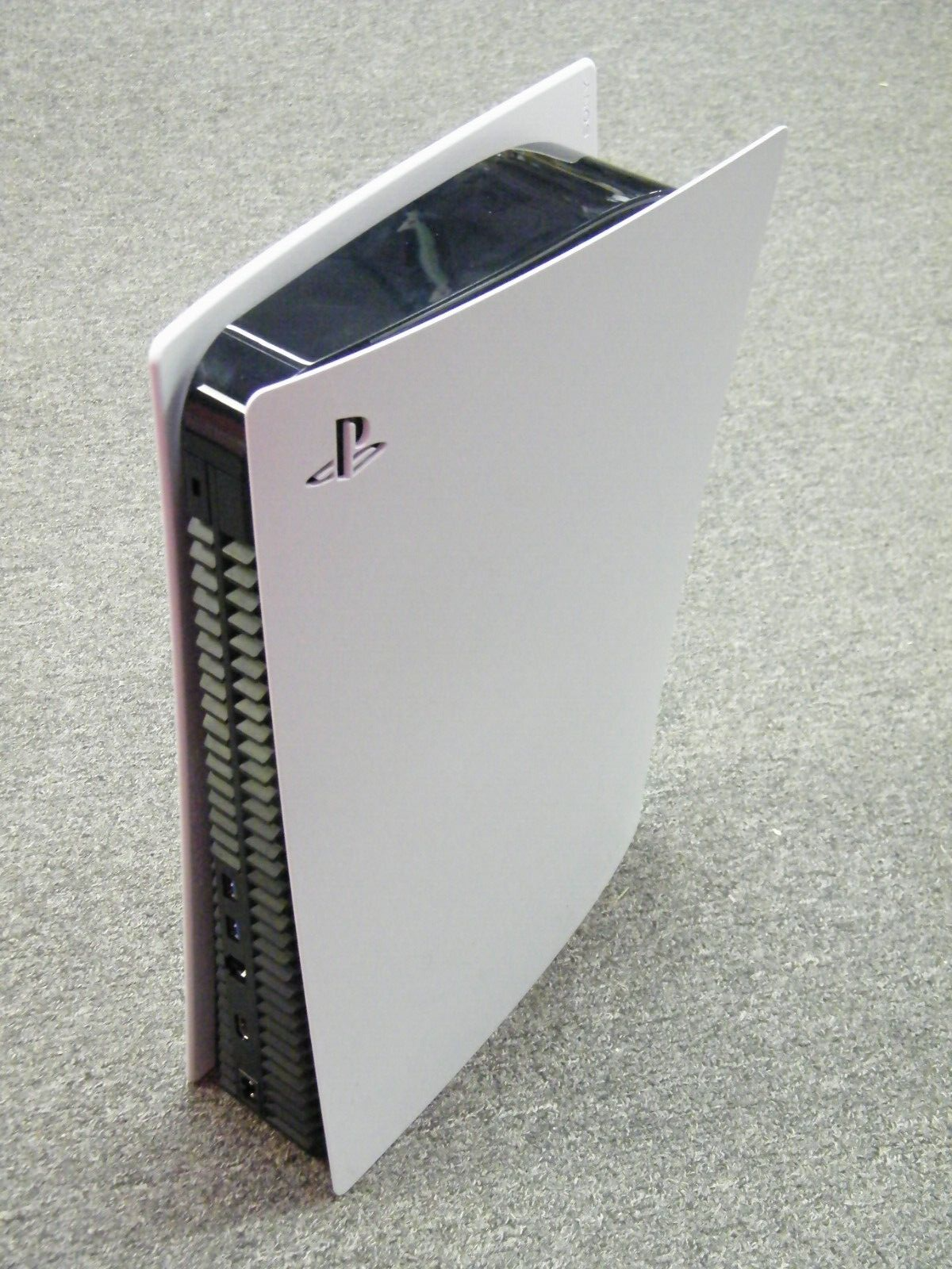 Sony PlayStation 5 Disc version  - Image 2