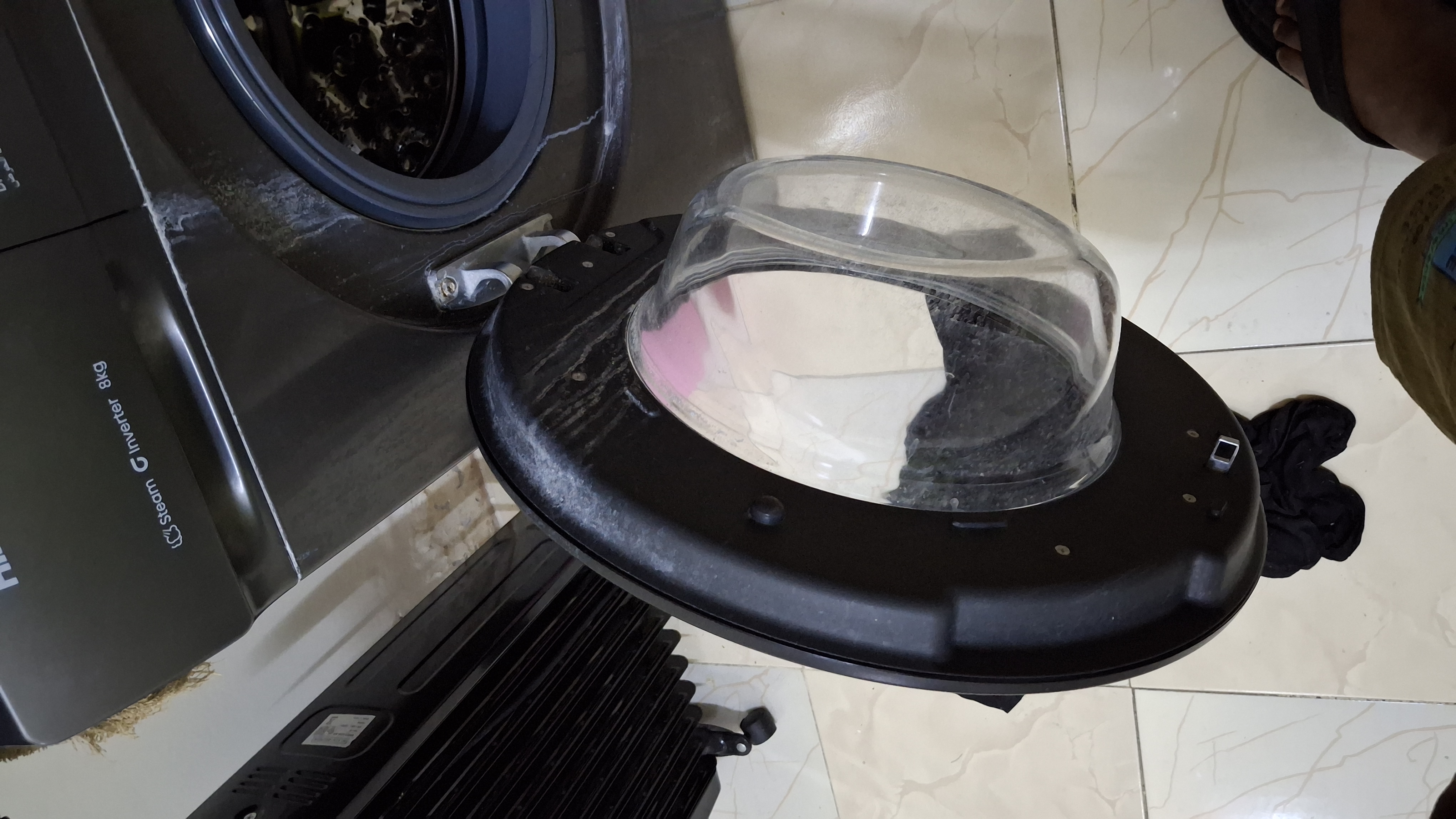 Hisense Front Load Washing Machine  - Image 6
