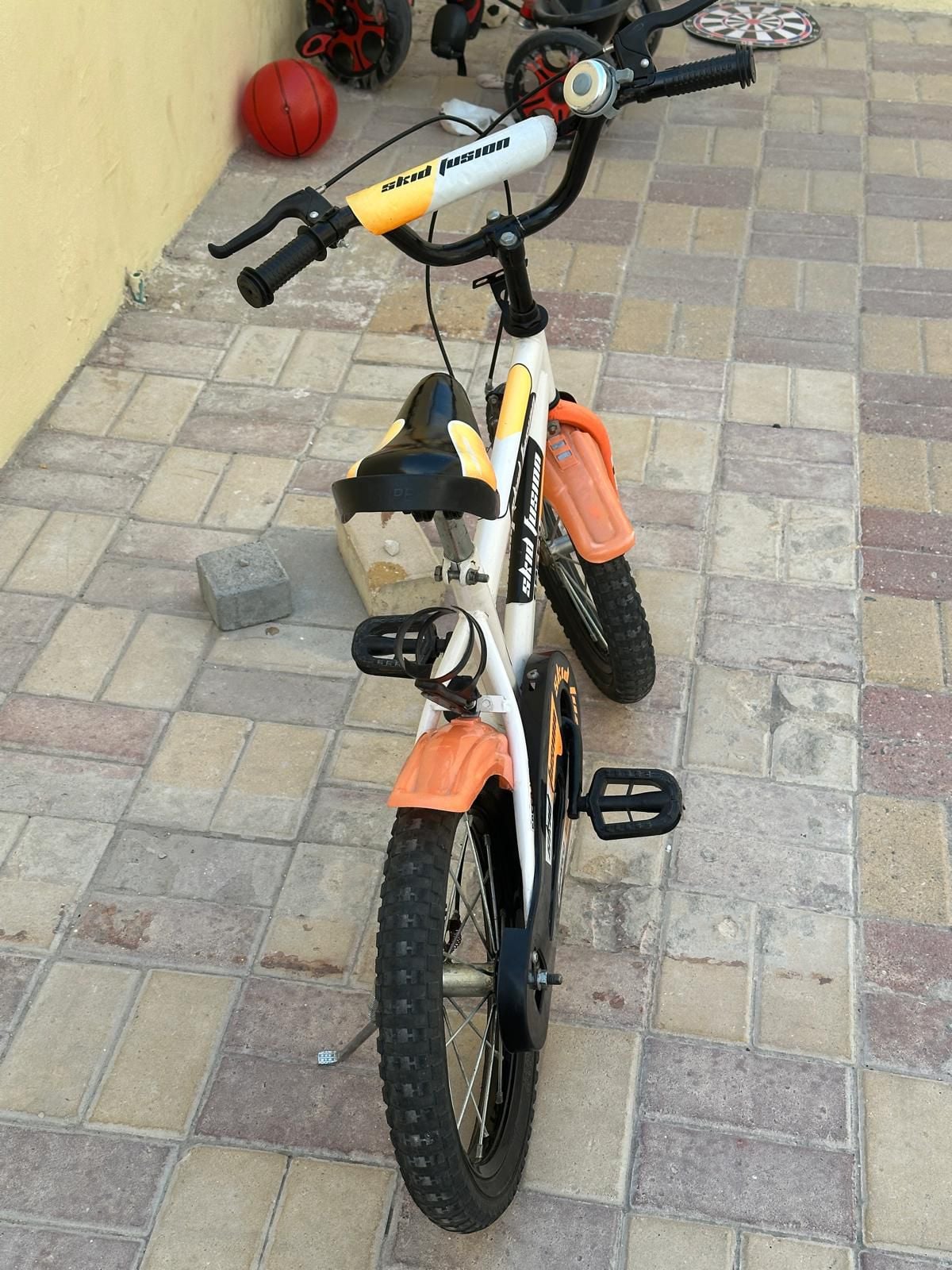 Kids bicycle  - Image 2