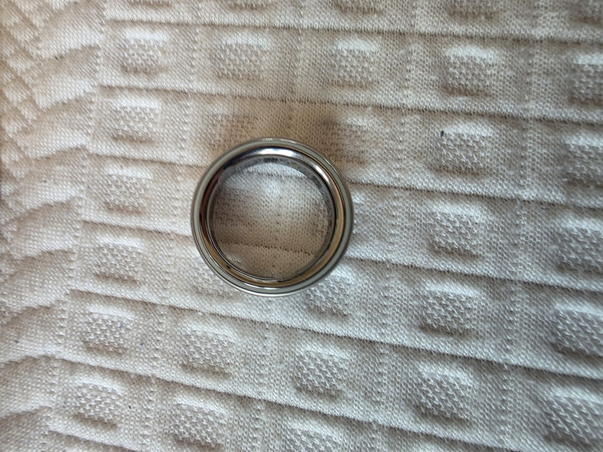 Oura Ring 4 (Brushed Silver) – Size 9  SMART Ring - Image 6