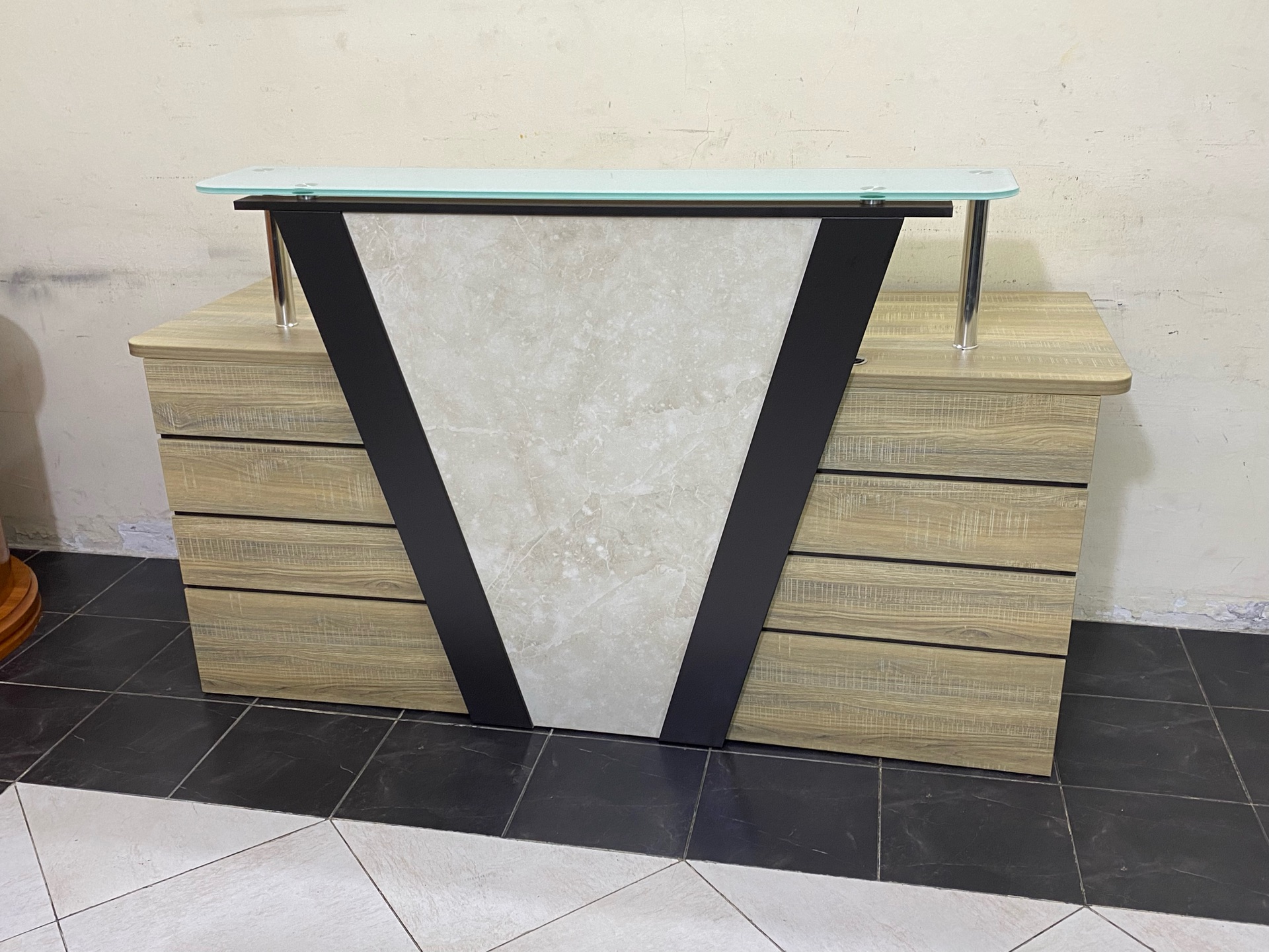 Used office furniture selling-74456895 - Image 10