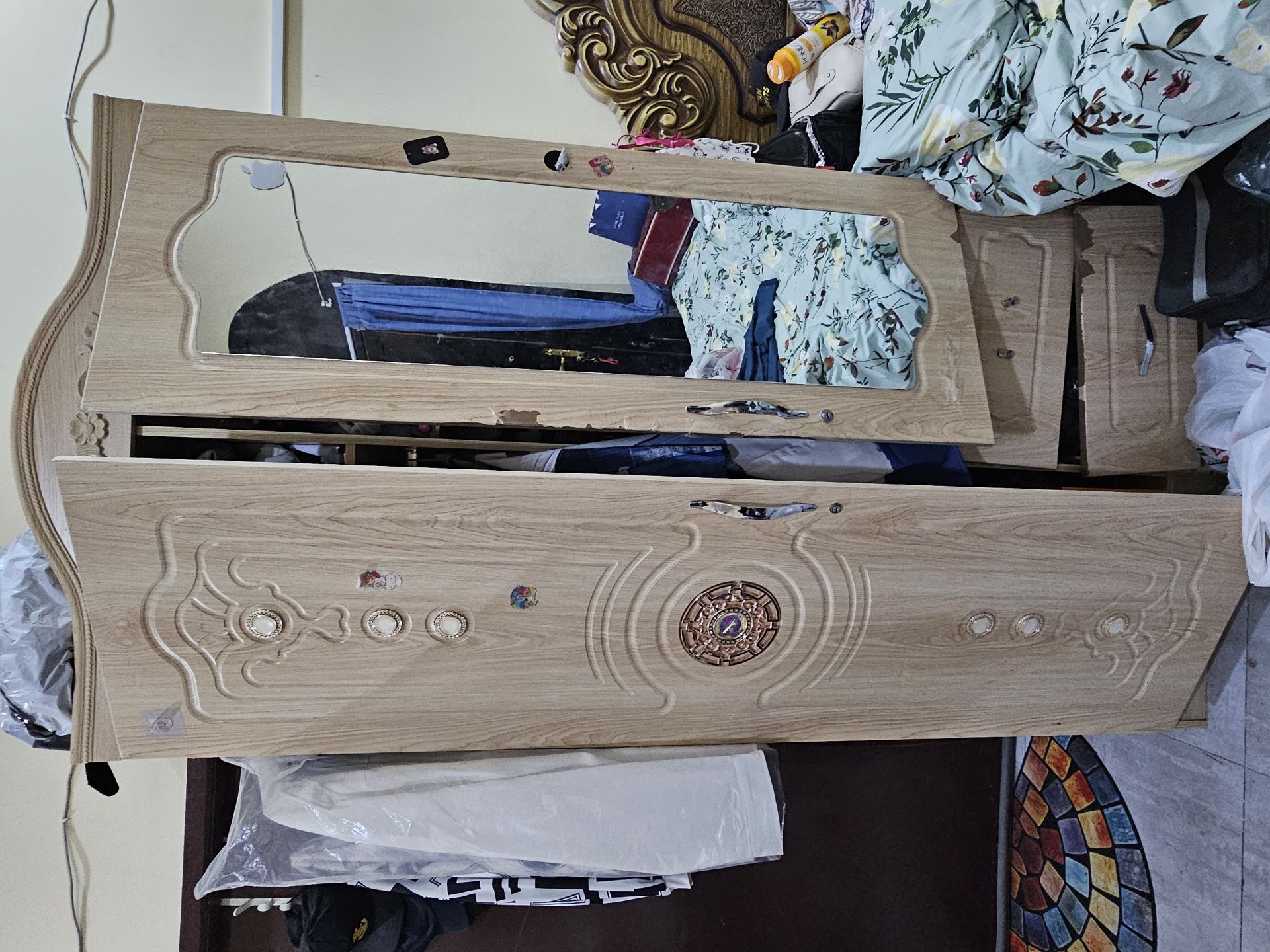 Wooden wardrobe - Image 4