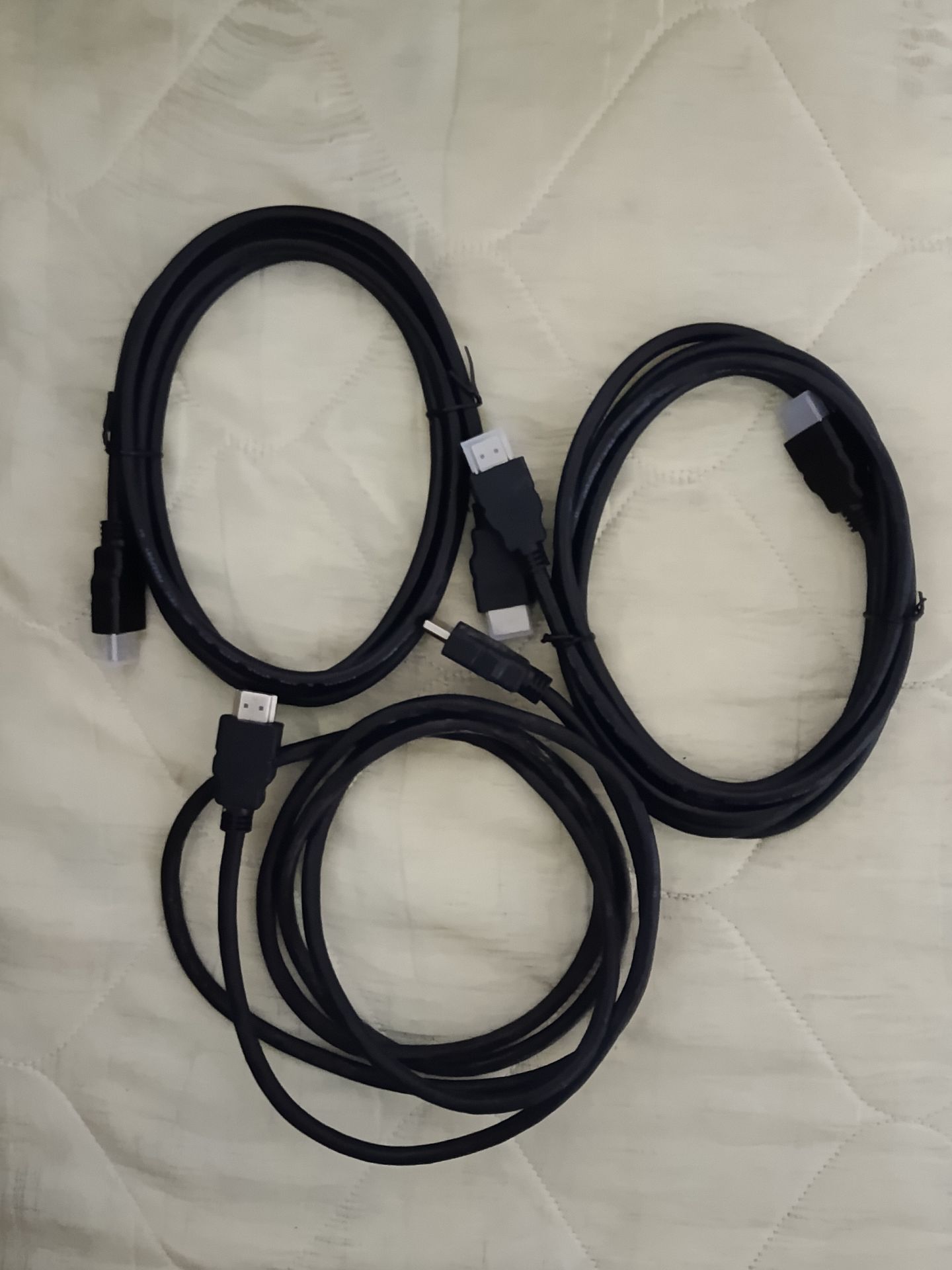 HDMI cable 1 meter  - Image 2