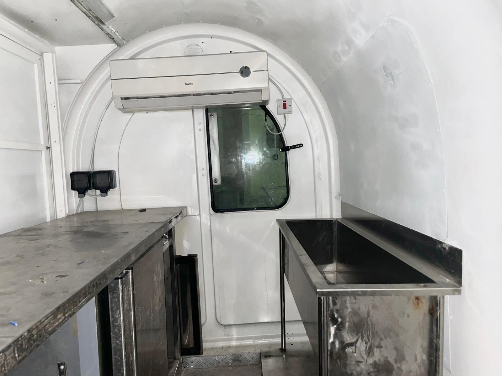 Food Truck 16,500 QR - Image 4