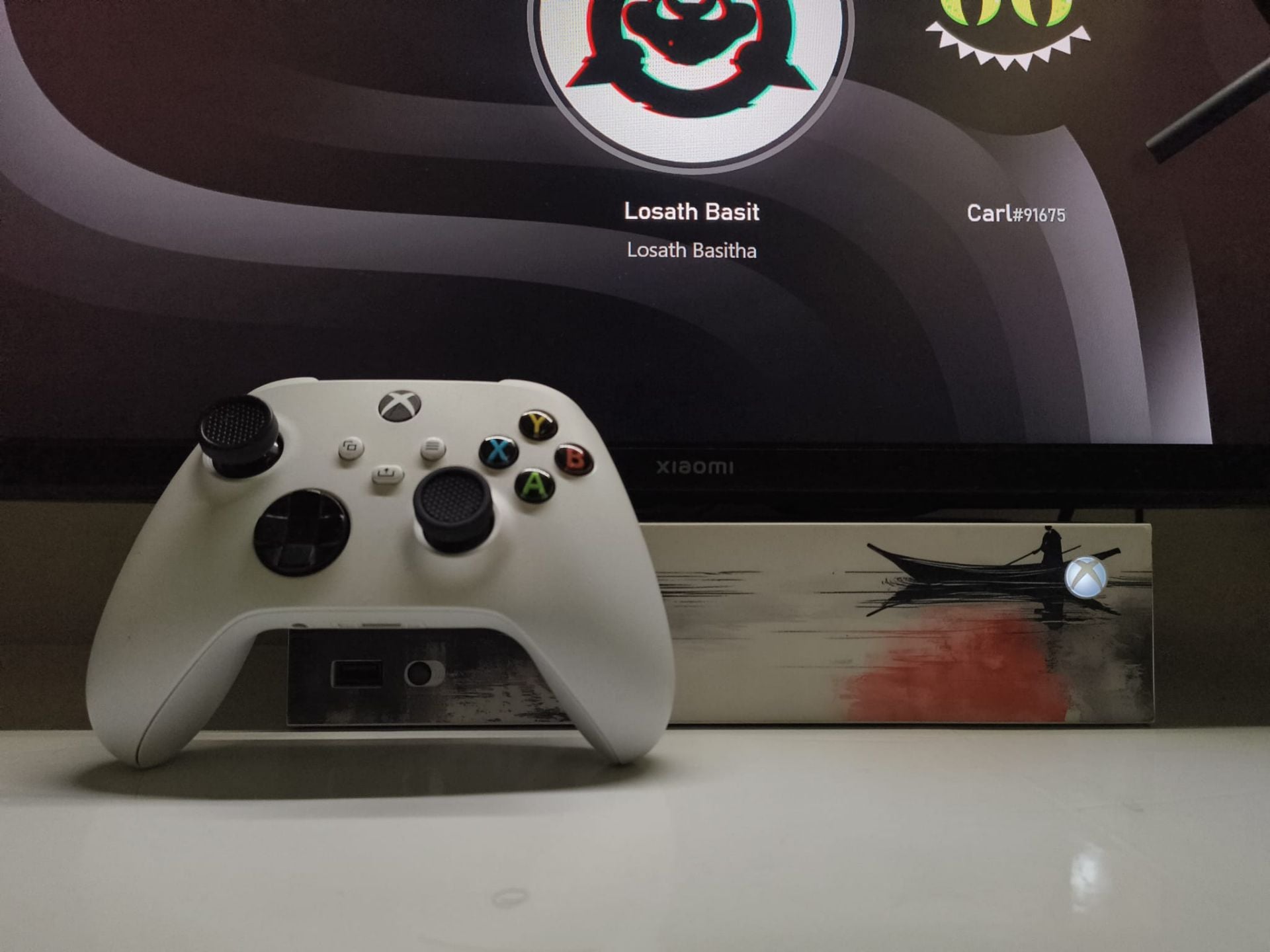 Xbox series s with Xbox headphones - Image 1