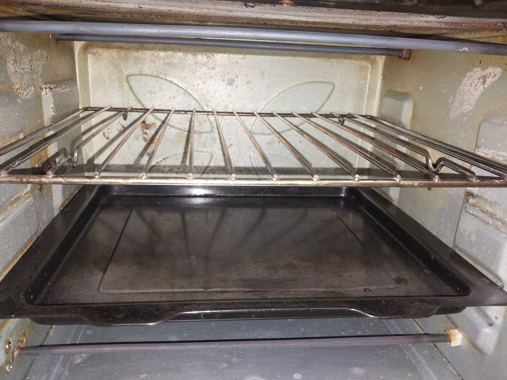 Oven  - Image 6