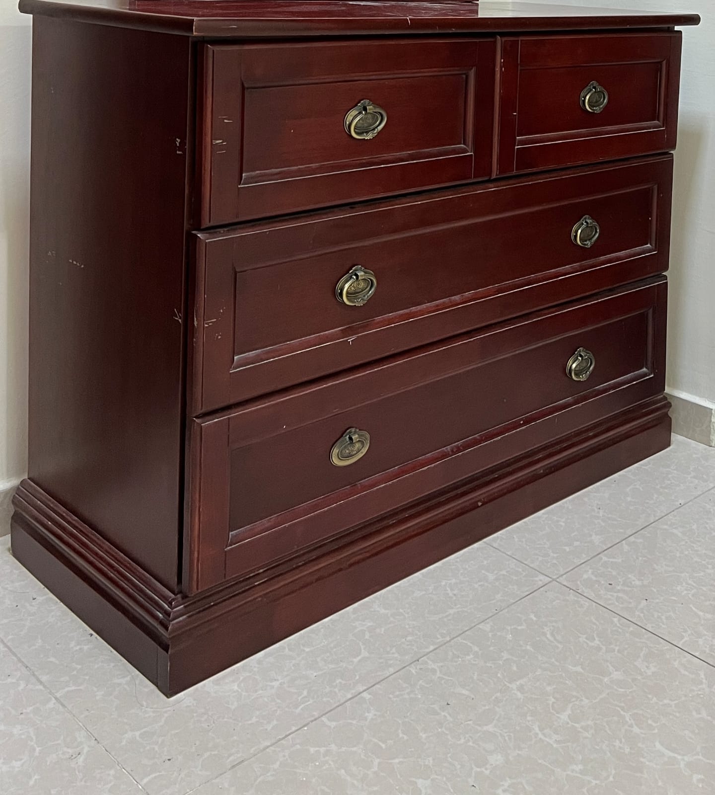 wooden storage table for urgent sale - Image 4