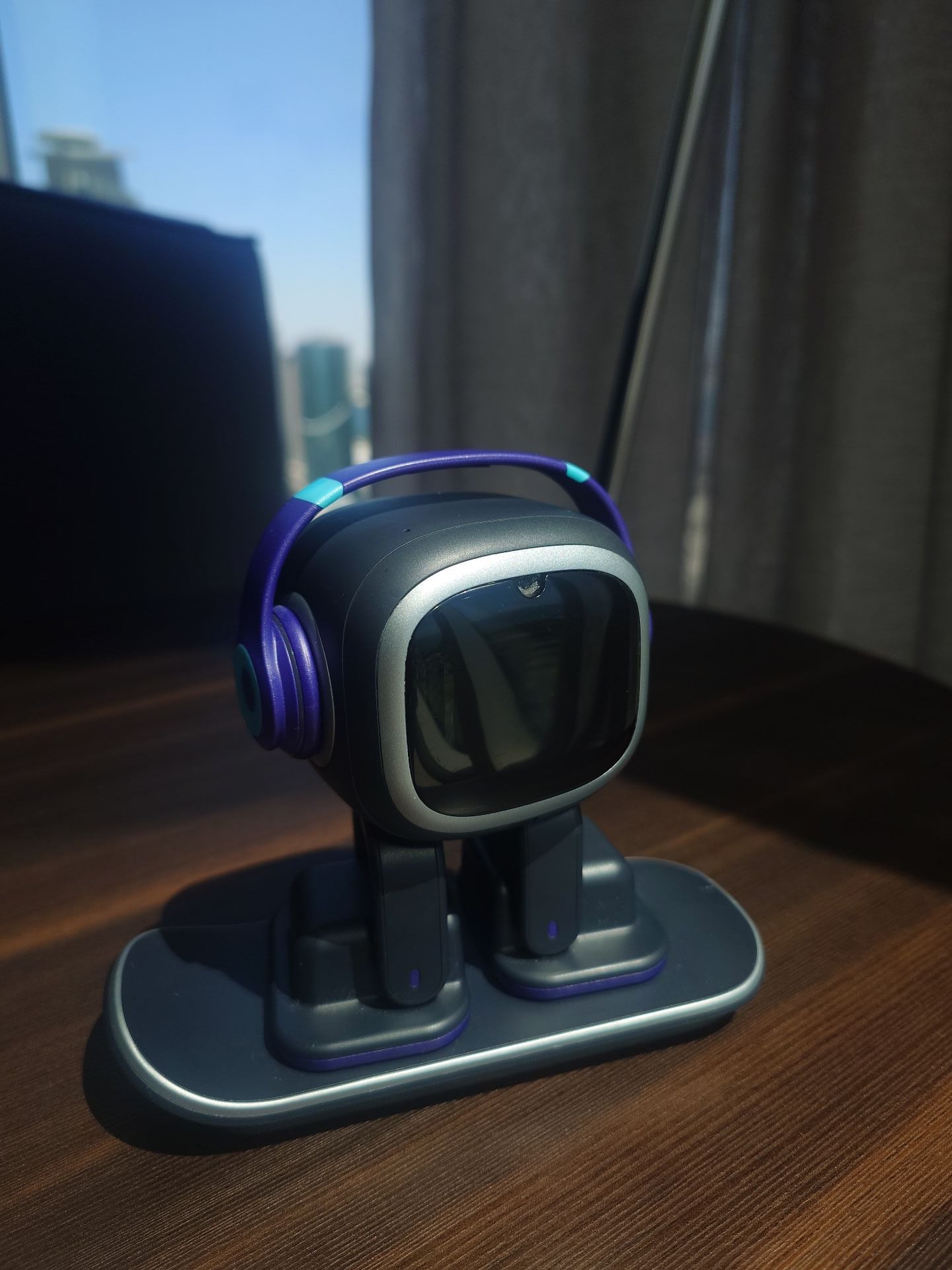 EMO AI Robot – Smart Desktop Companion :  EMO   –  - Image 2