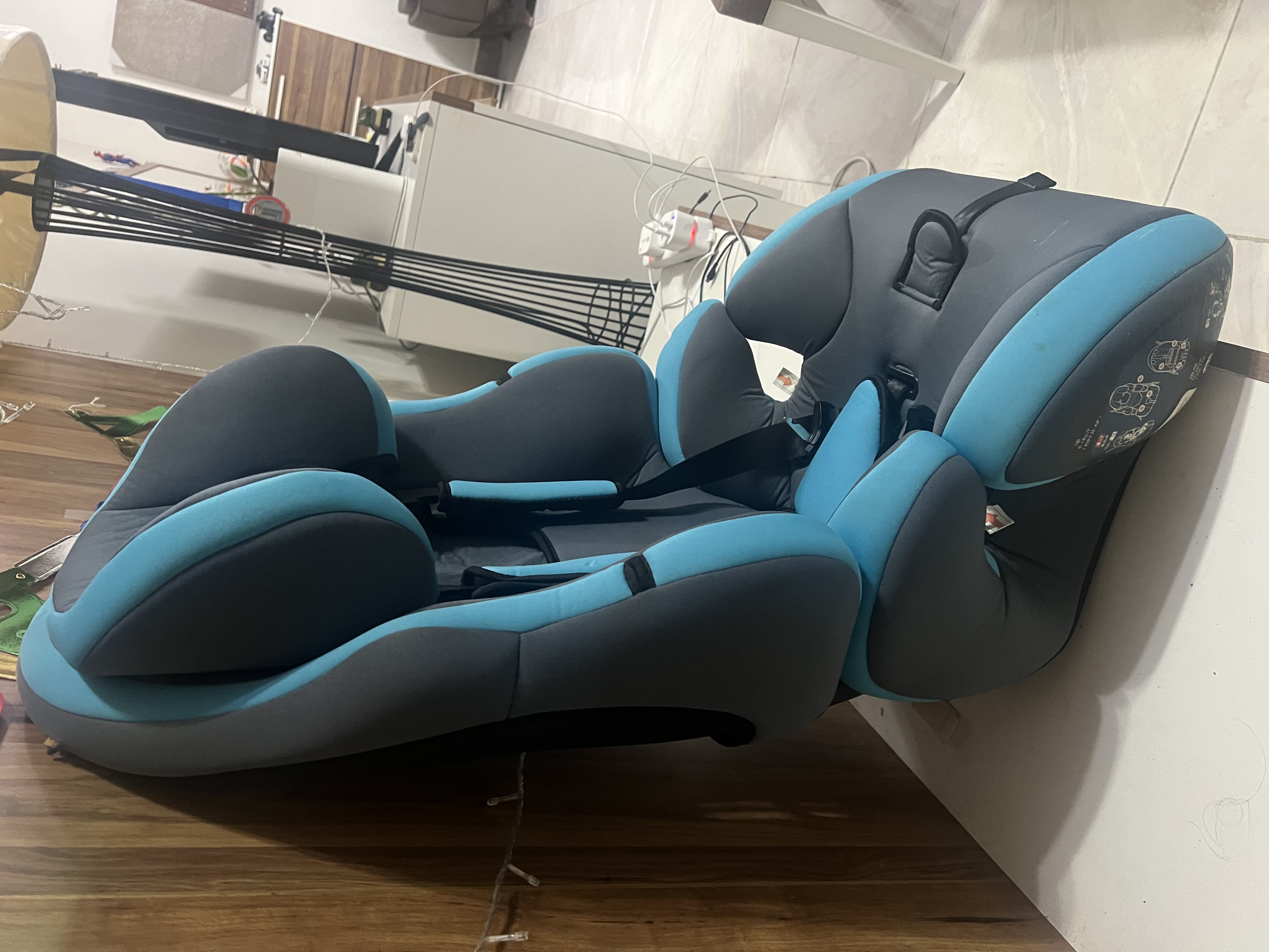 Baby Car seat - Jadeno - Image 2