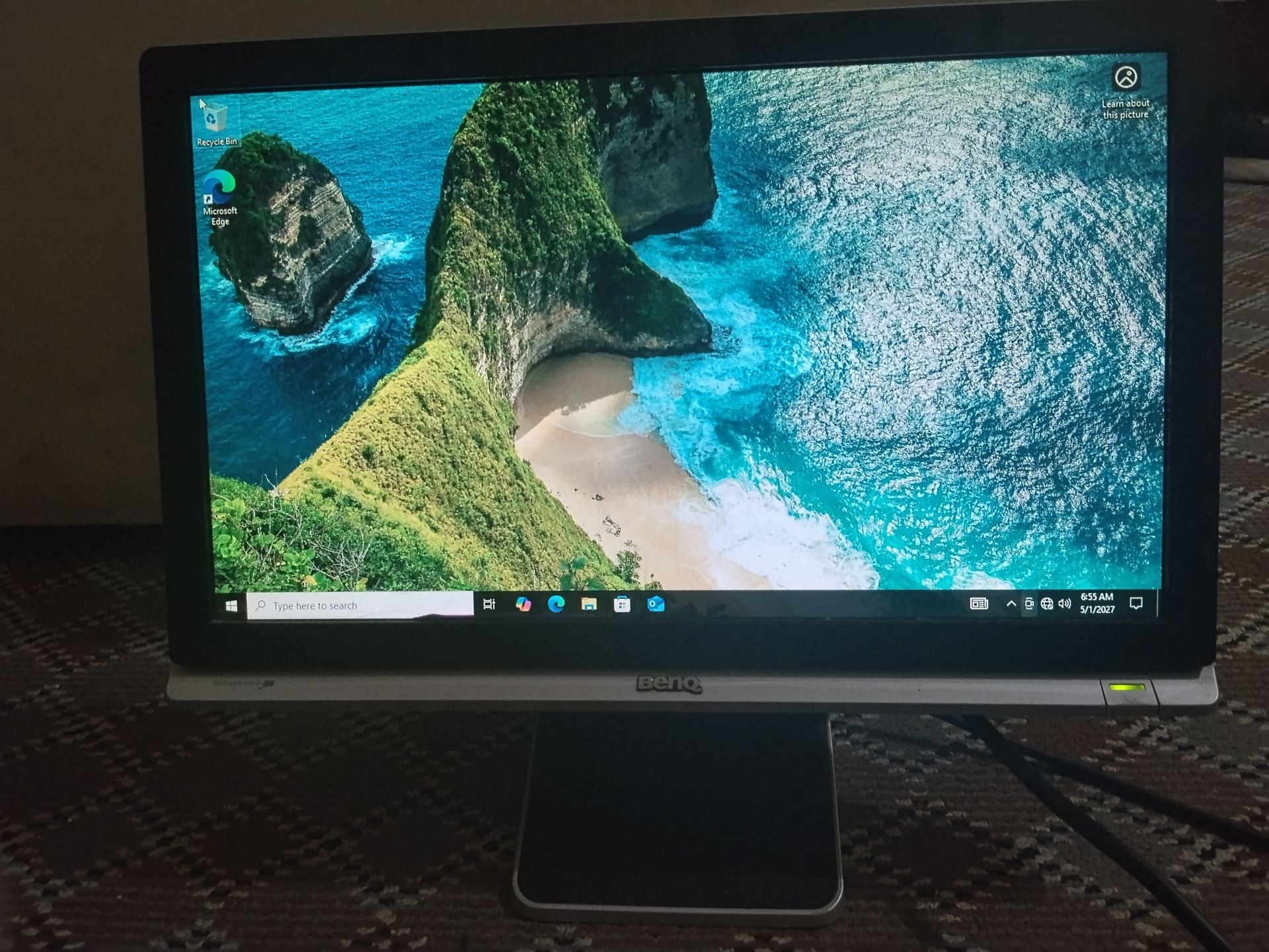 Benq LCD Monitor  - Image 4