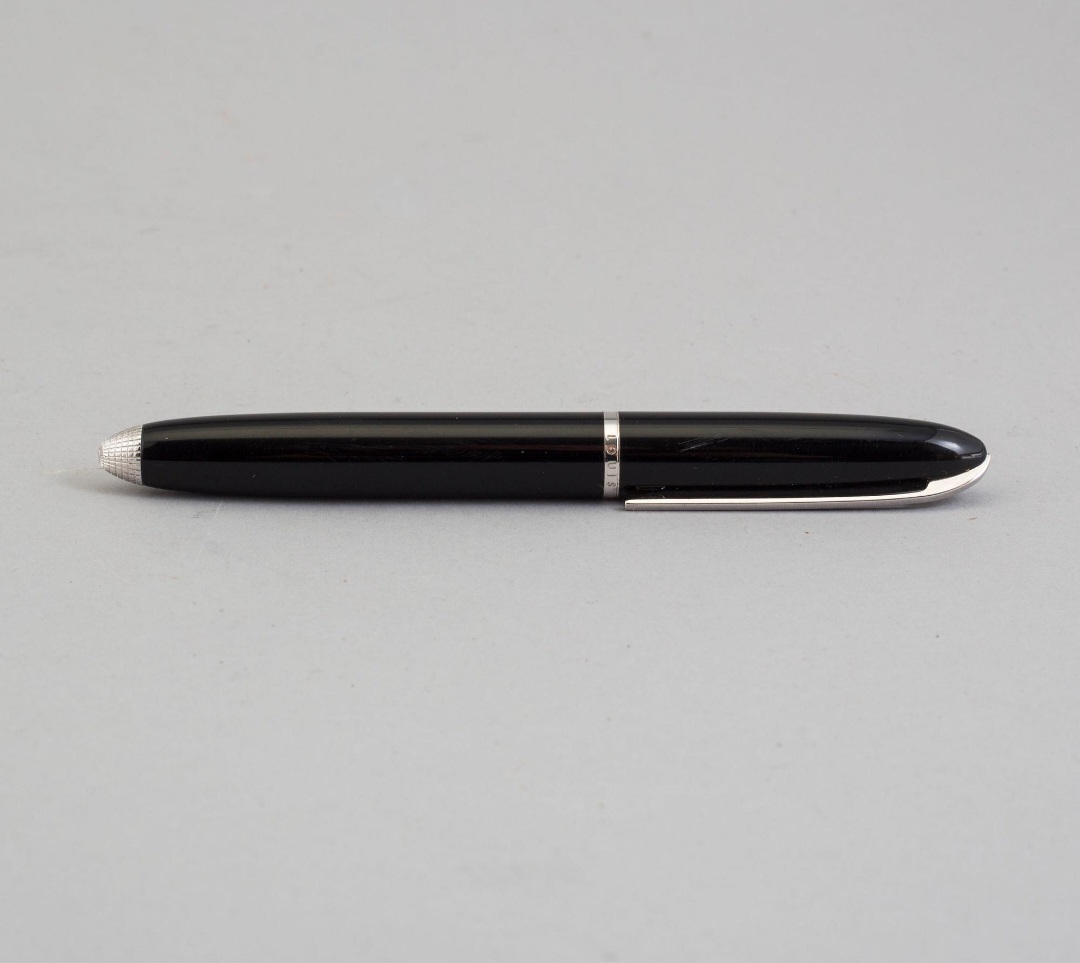 Louis Vuitton pen for sale - Image 2