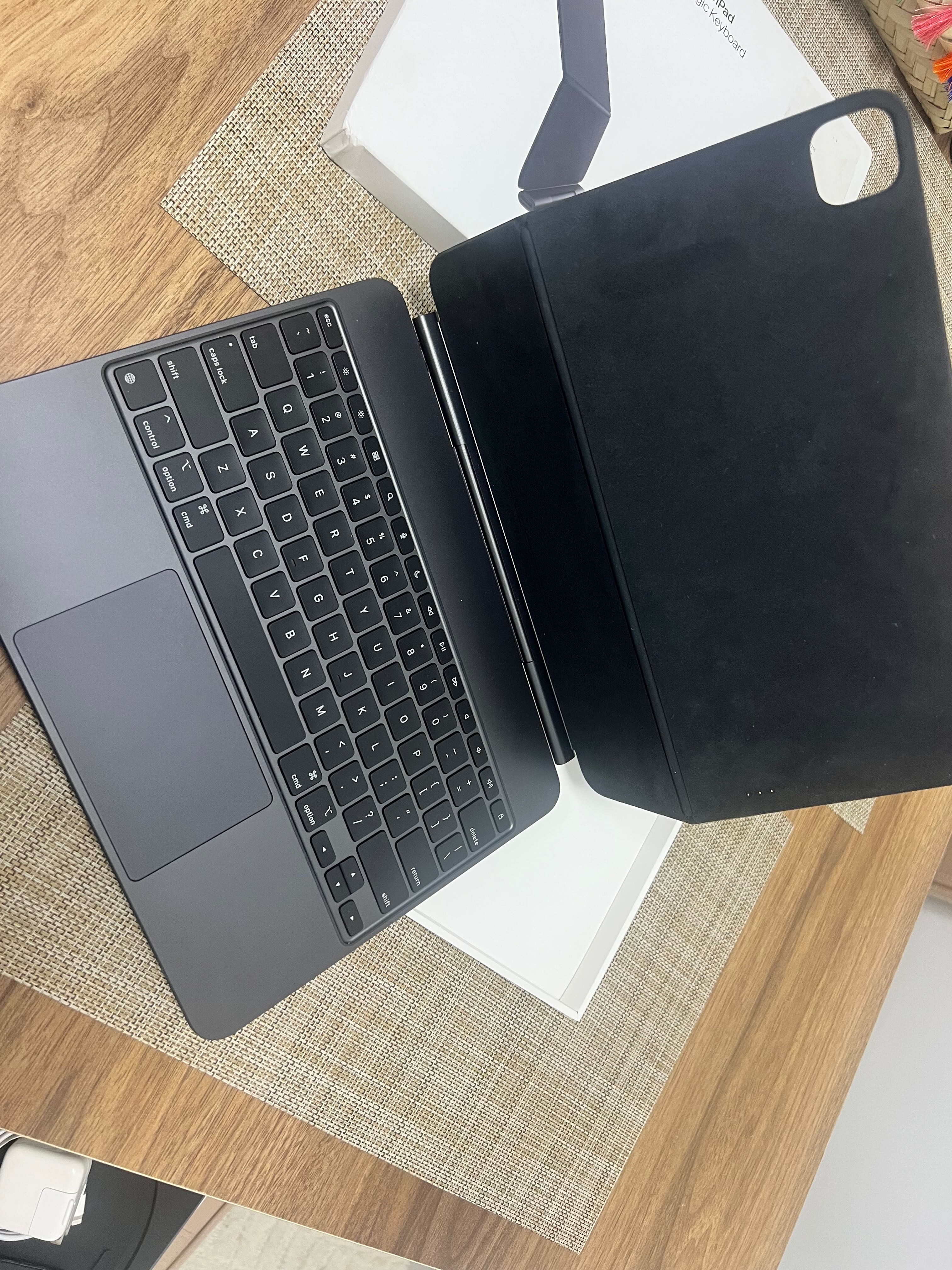 Apple Magic KB iPad Pro M4 13in - Image 2