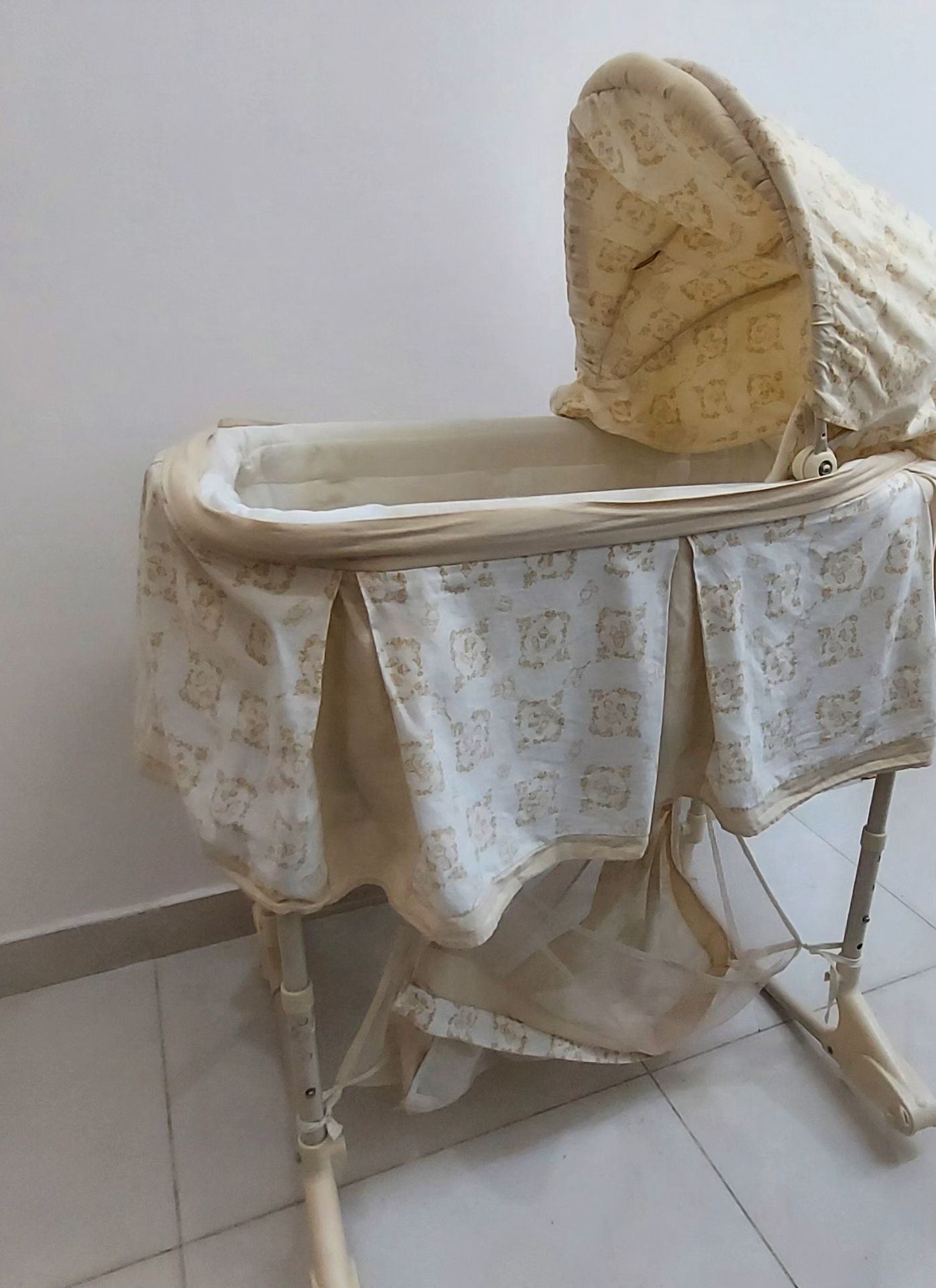 Cradle for Sale - Image 3