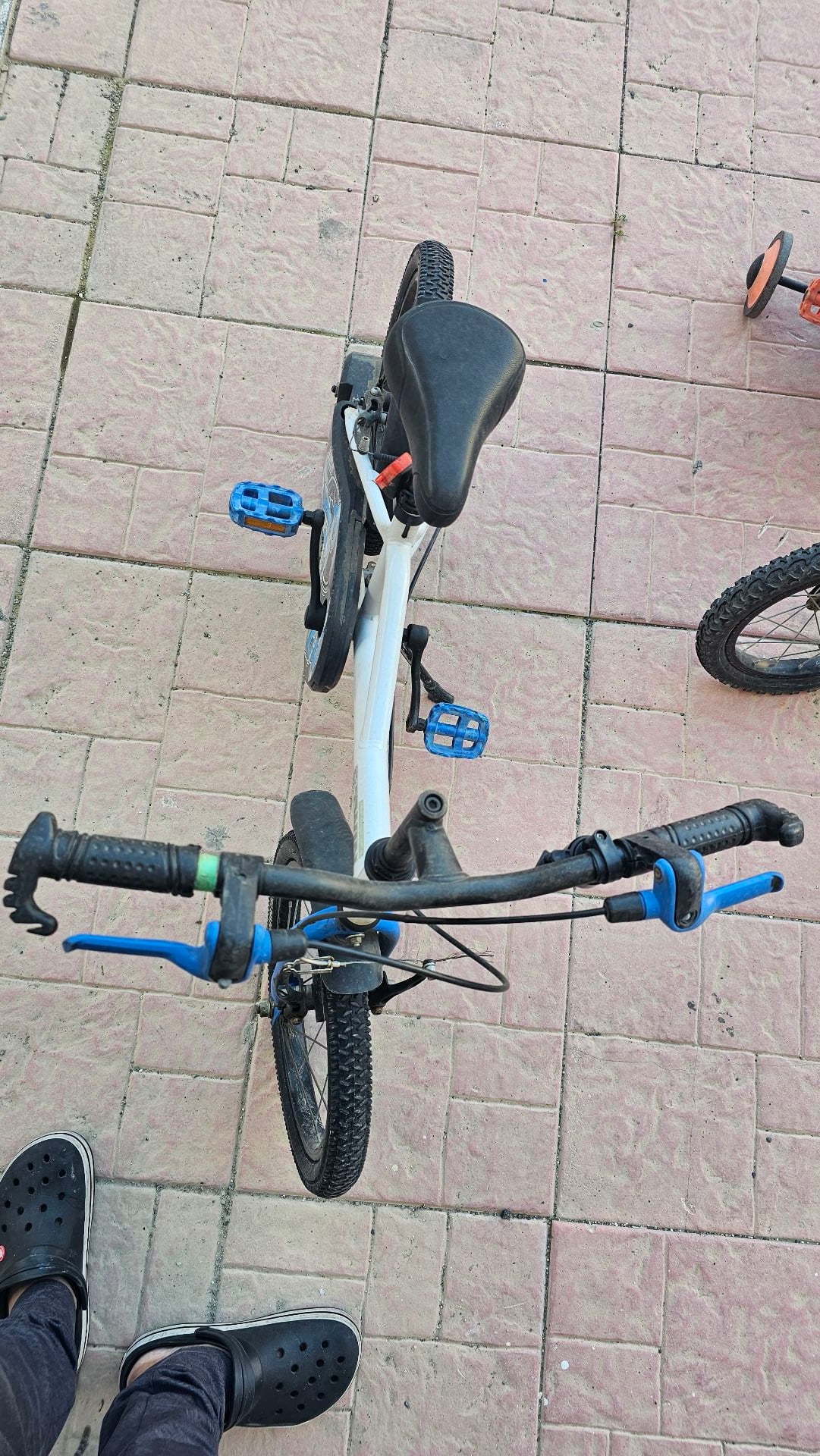 Decathlon Btwin Bicycle 16" - Image 5