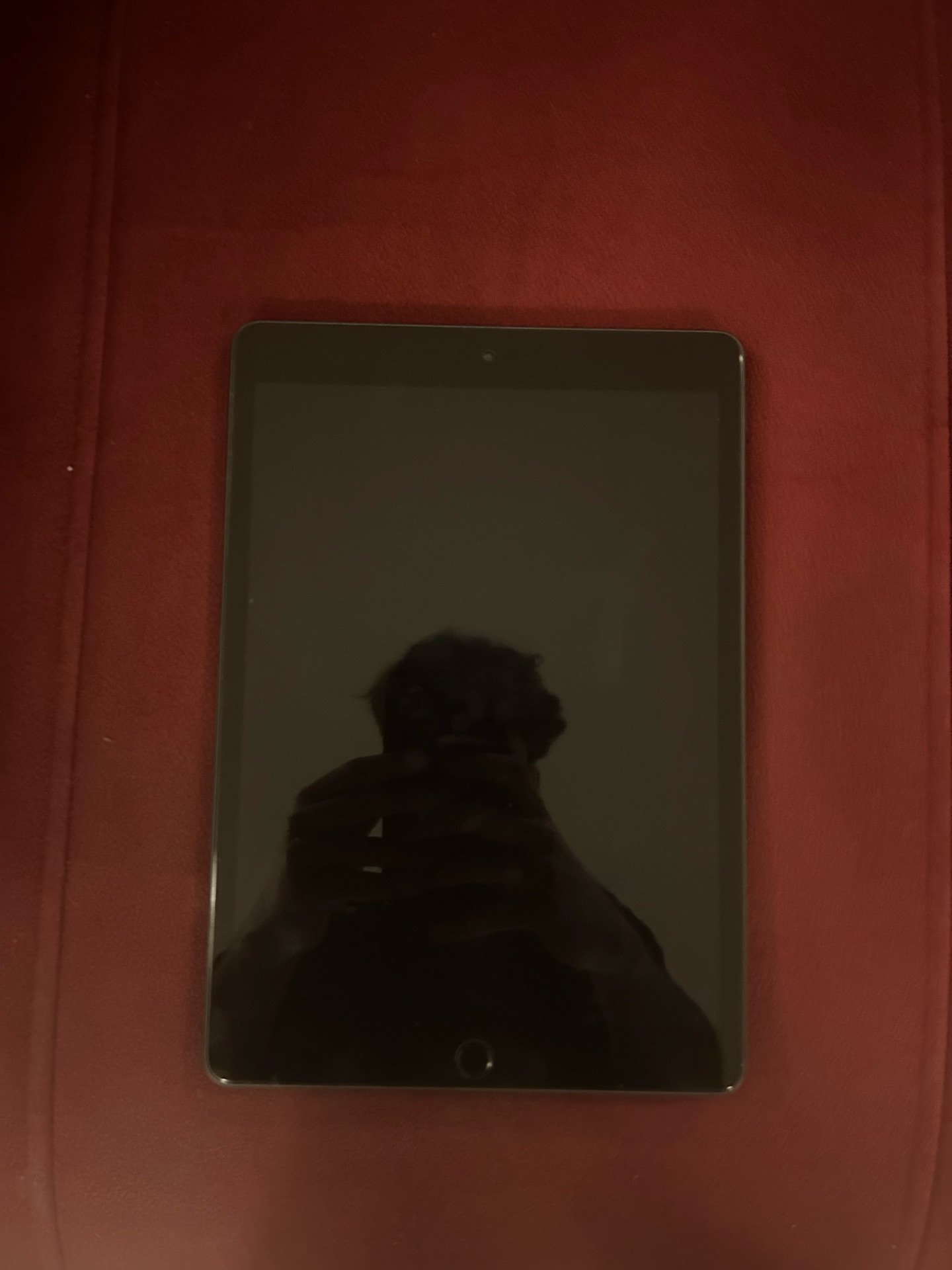 Ipad 8th generation - Image 1