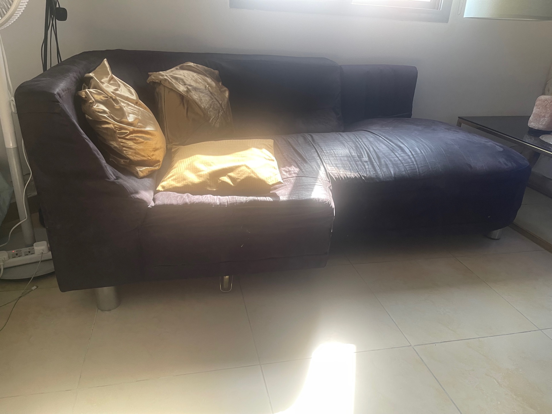 BLACK L SHAPED SOFA FOR FREE - Image 4