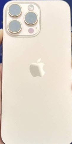 iPhone 16 Pro Max - Image 4