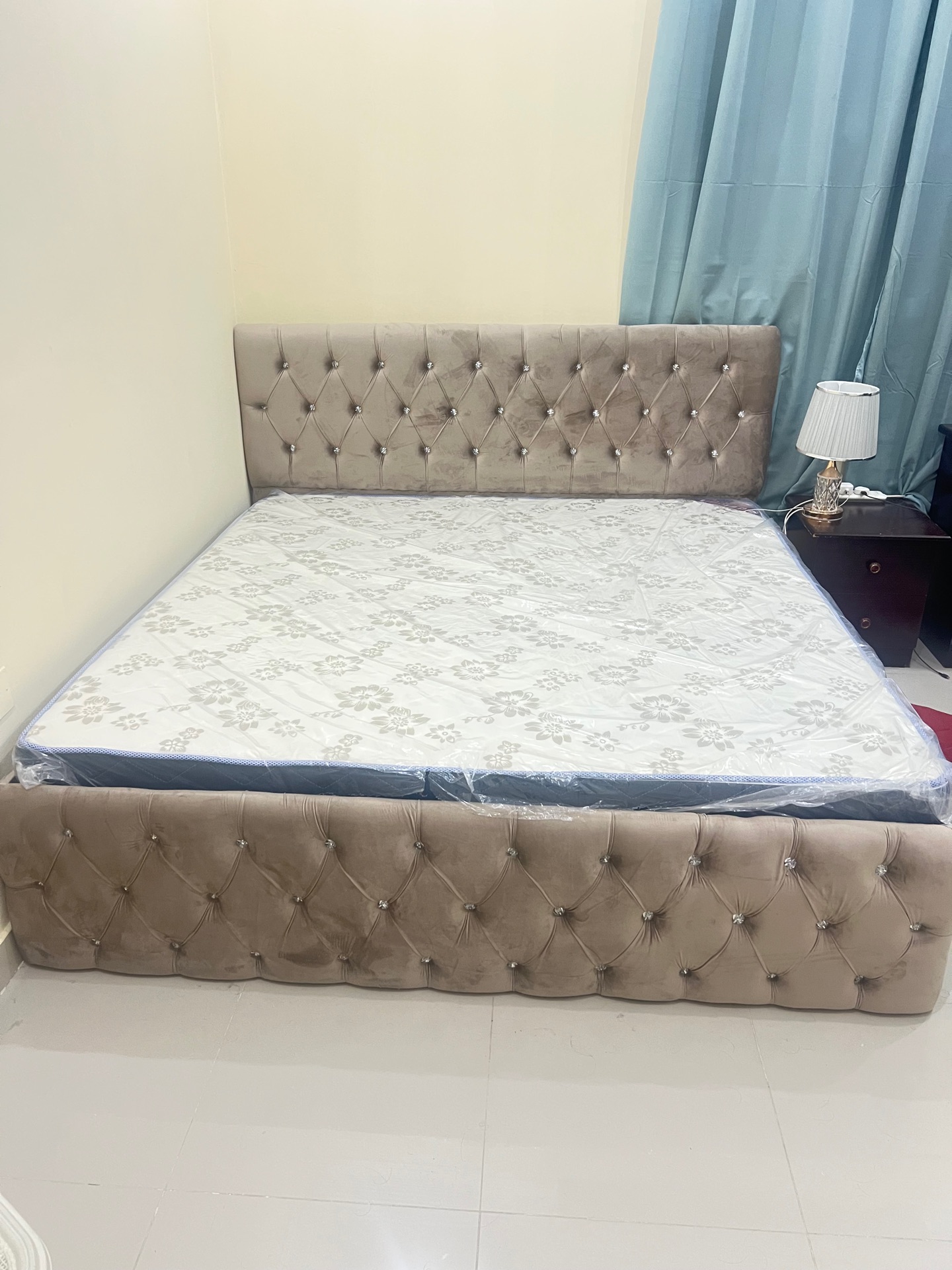 طقم سرير ومرتبة - Image 4