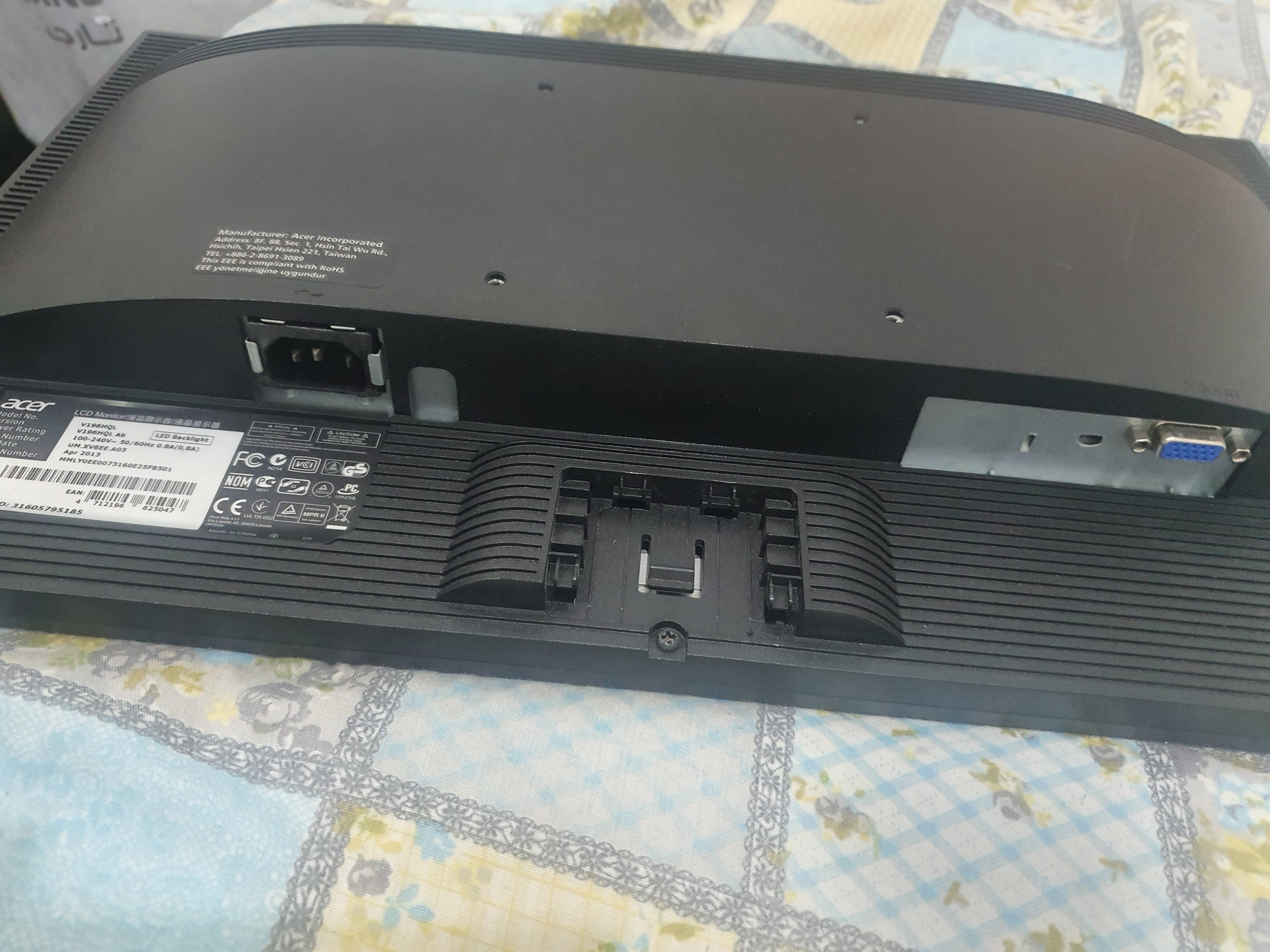 شاشة LCD من إيسر 18.5 بوصة مع قاعدة - Image 6