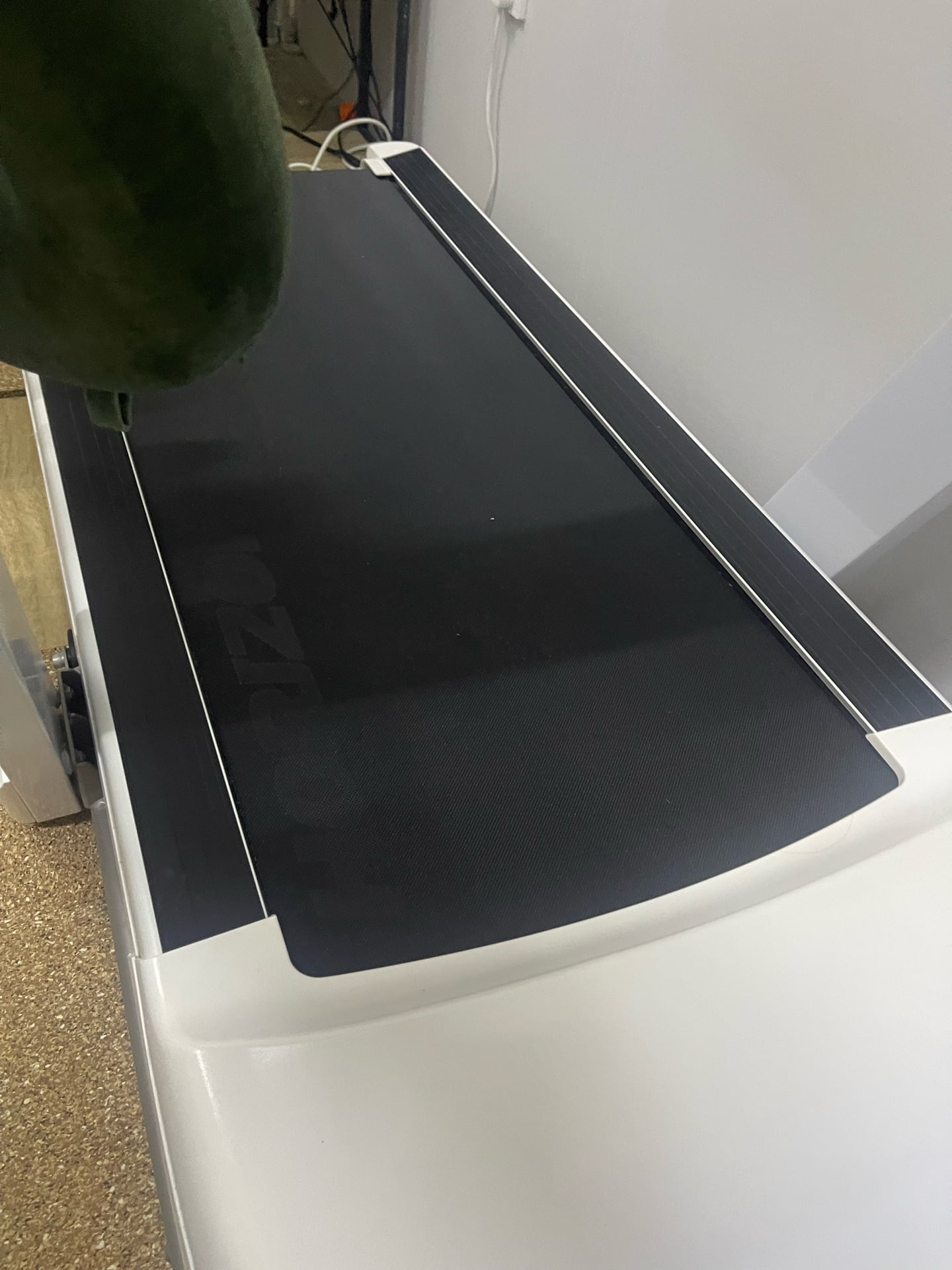 Treadmill for sale, top brand - Image 6