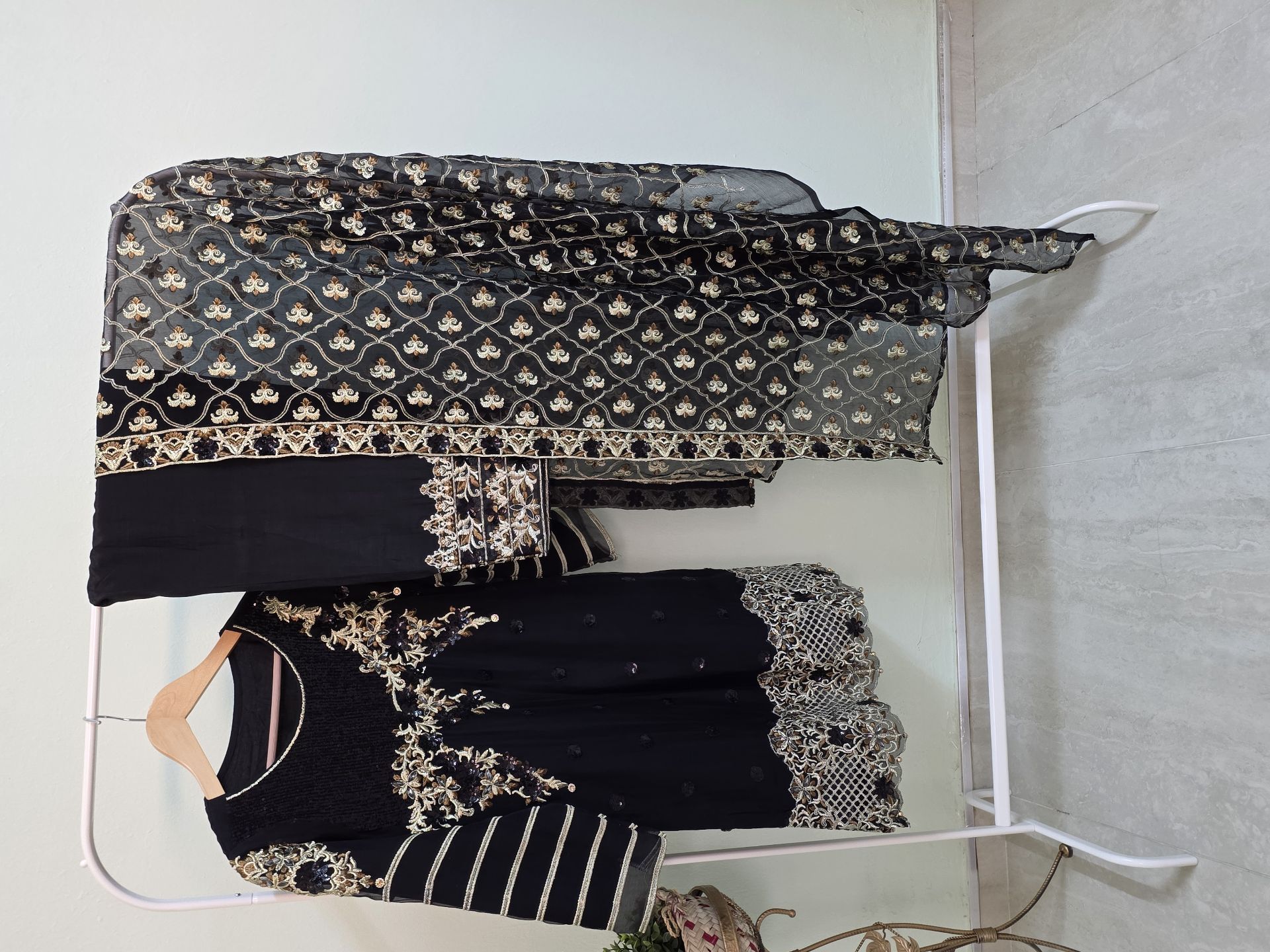 Indian dress & kurtis  - Image 10