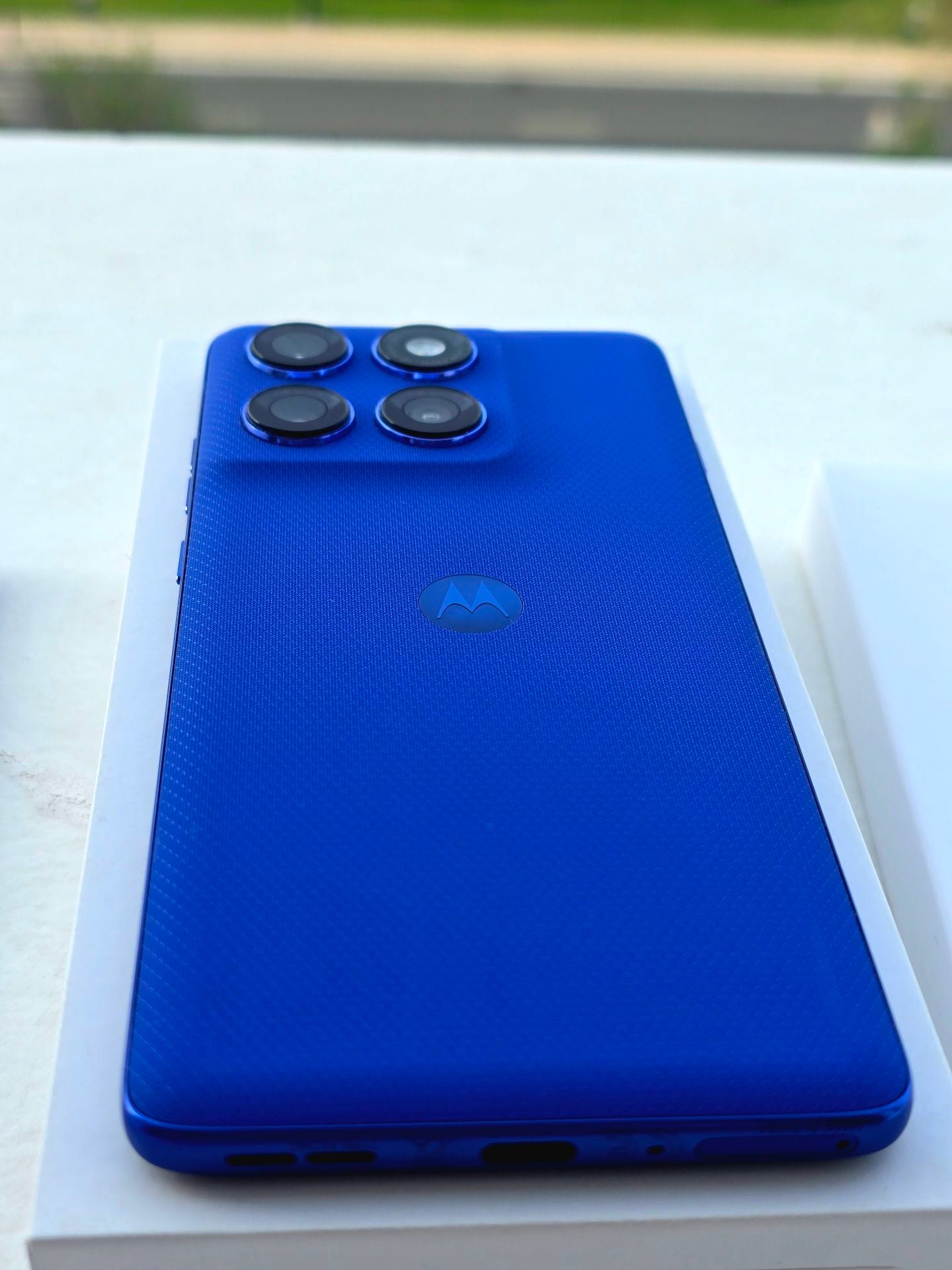 Motorola edge 60 PRO - Image 2