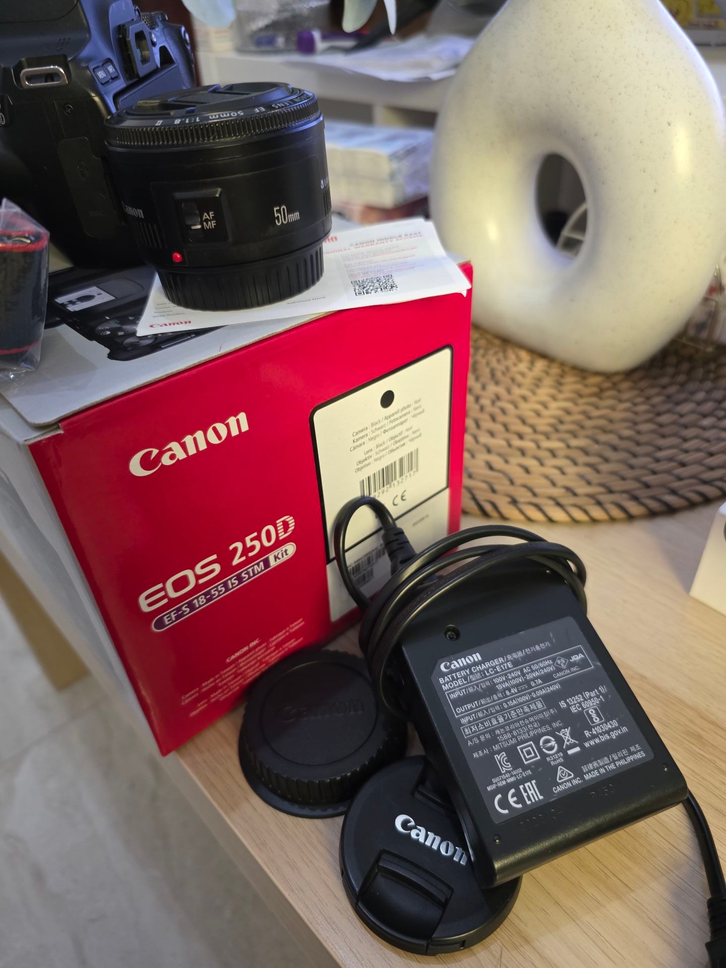 Canon Eos 250D EF-S 18-55 IS STM + Canon 50mm - Image 5