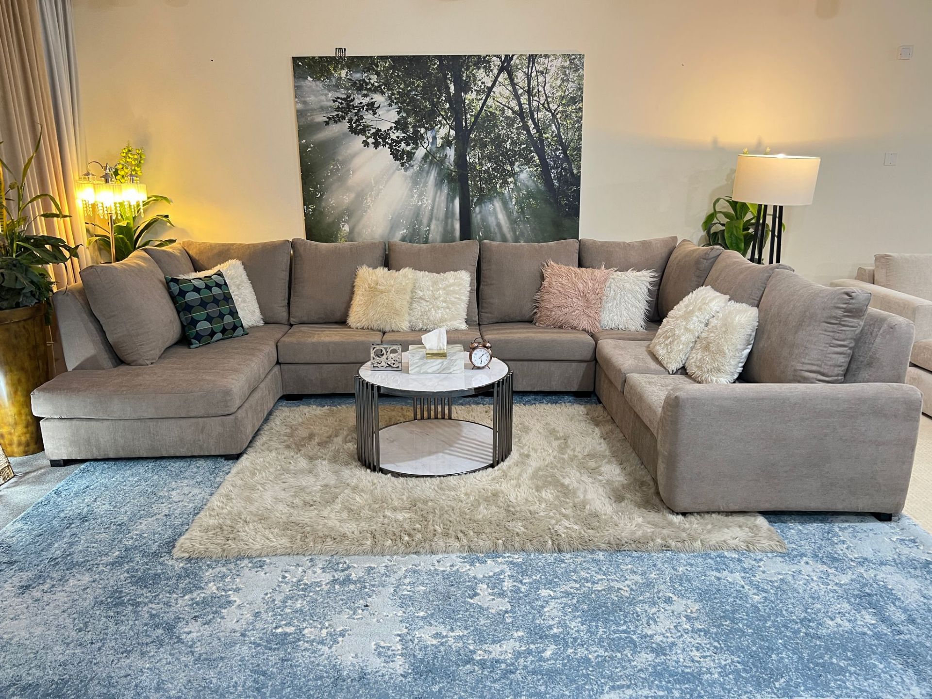 Luxurious homes r us U shape sofa  - Image 4