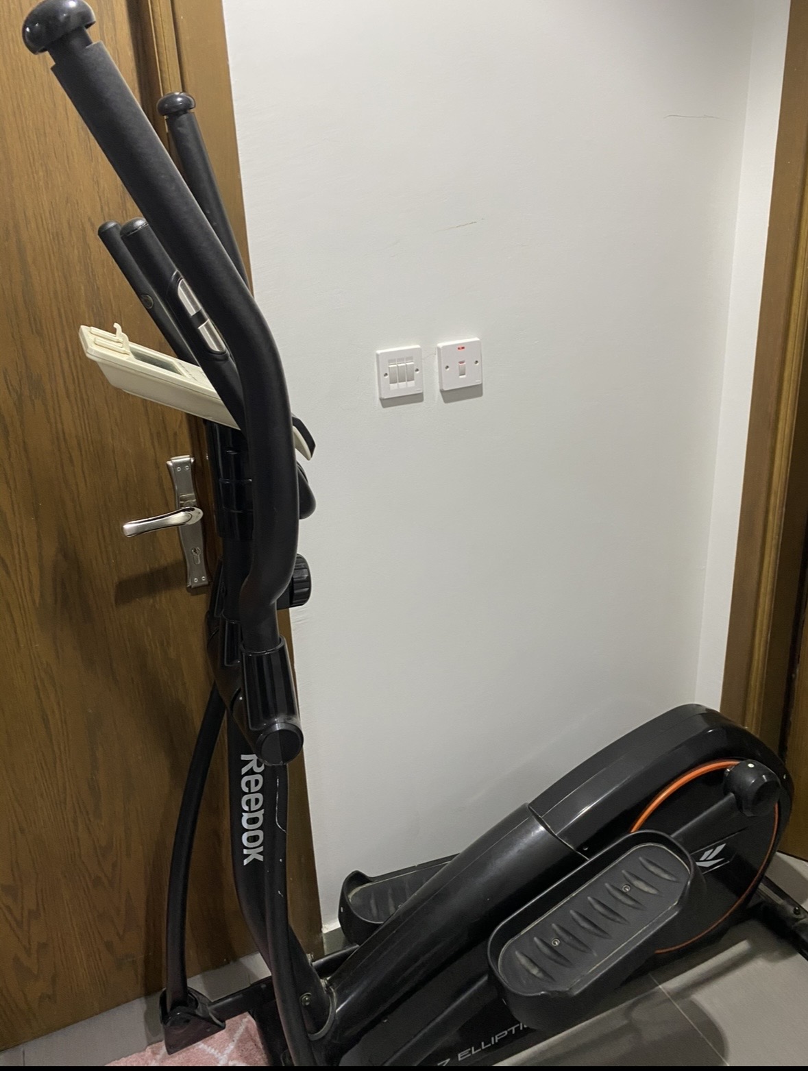 Elliptical machine  - Image 2