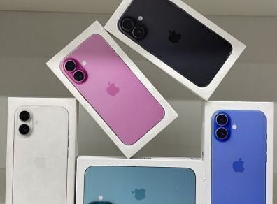 iPhone 16 256gb with warrantee  - Image 3
