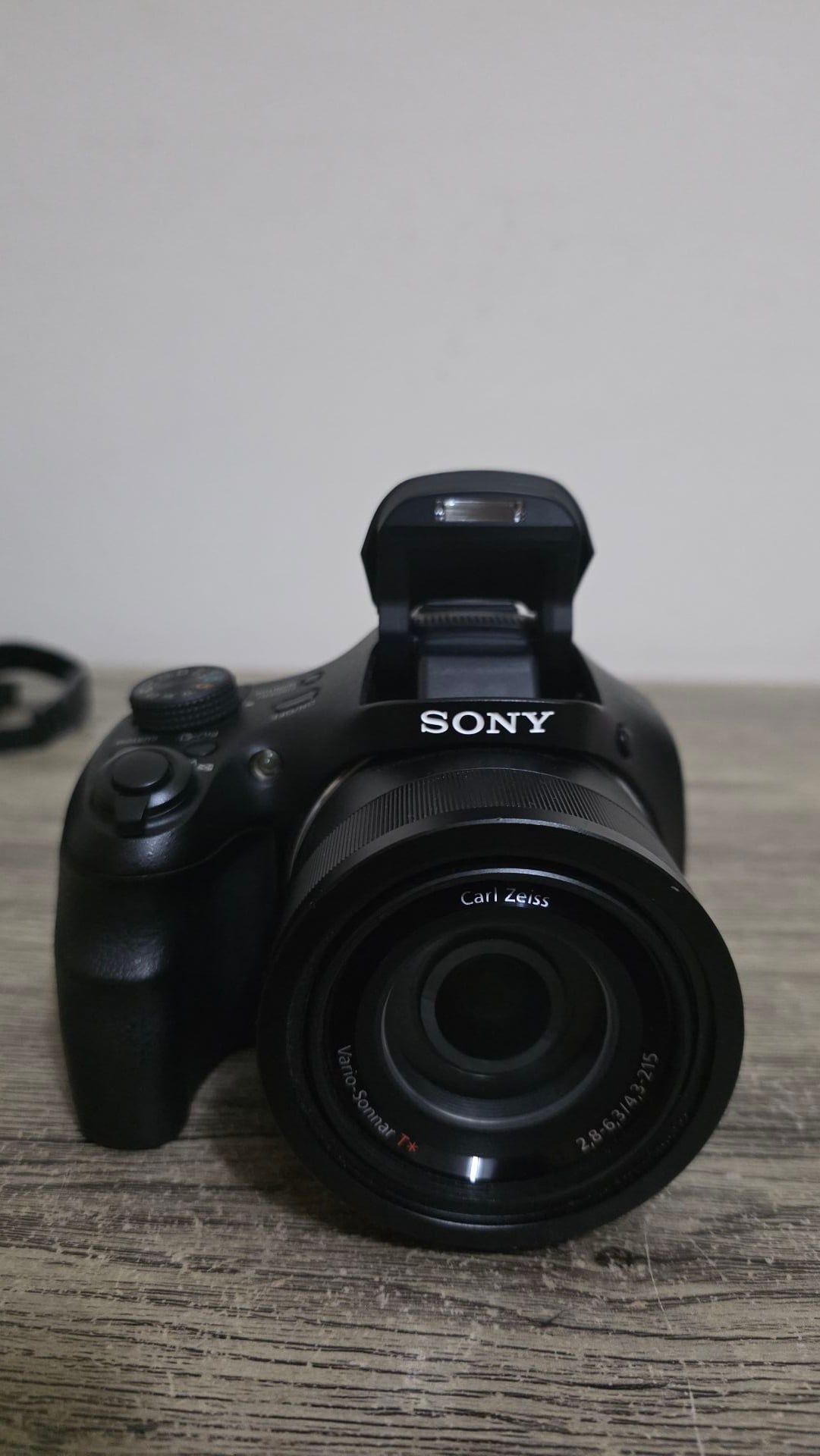 كاميرا Sony CyberShot 2014 DSC-HX400V مستعملة موثوقة ومُحافظة - Image 8