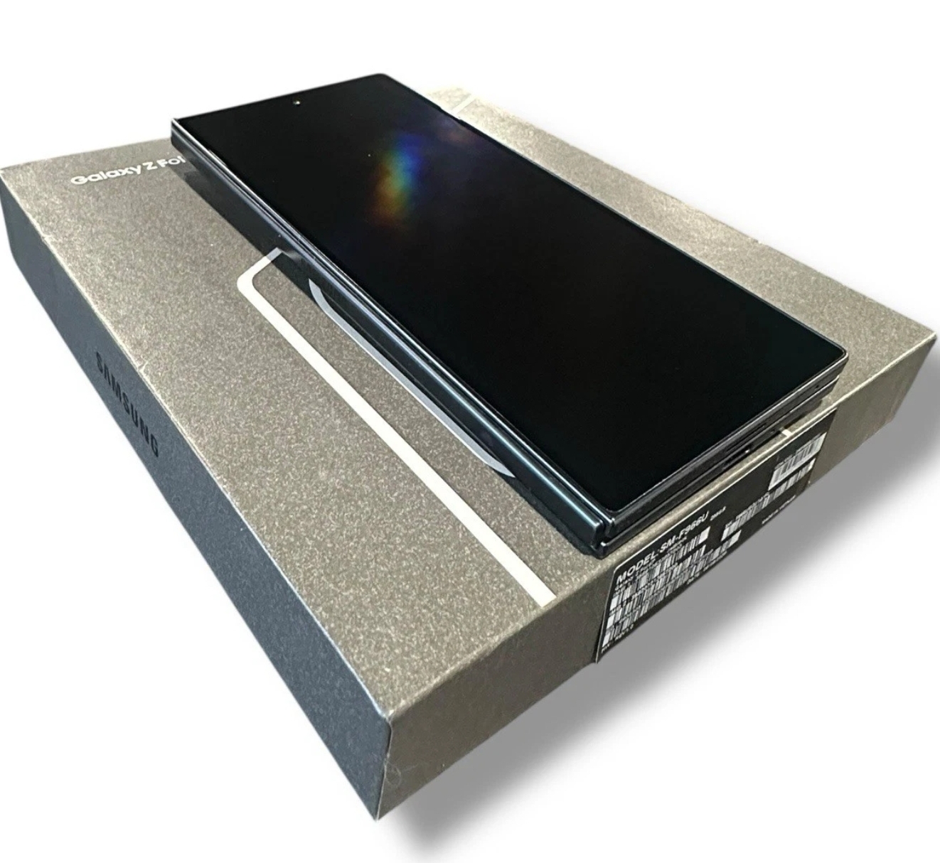 Samsung Galaxy Z Fold 7 Like new condition 256GB Black - Image 3