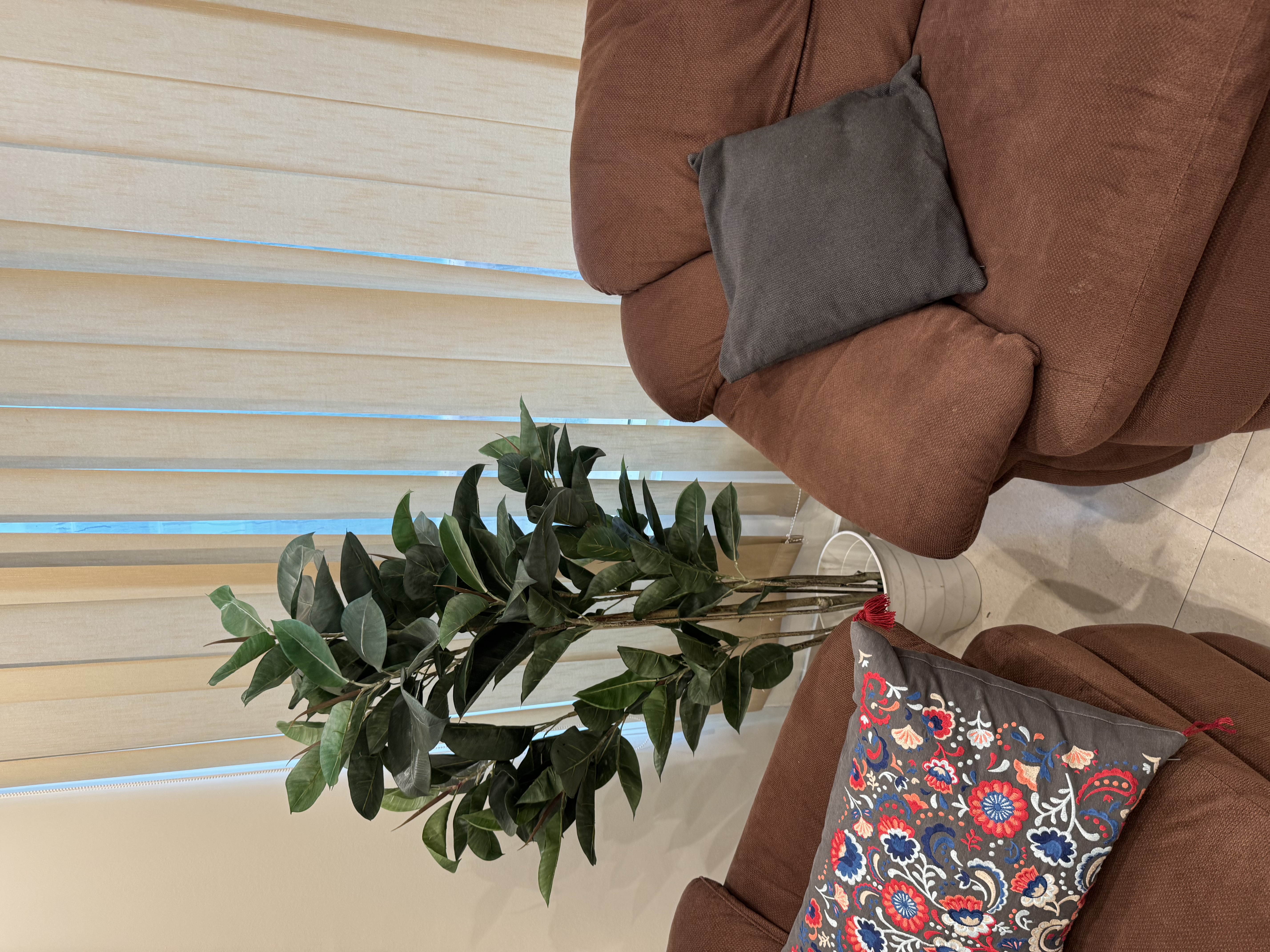 Moving sale/ new condition items  - Image 2