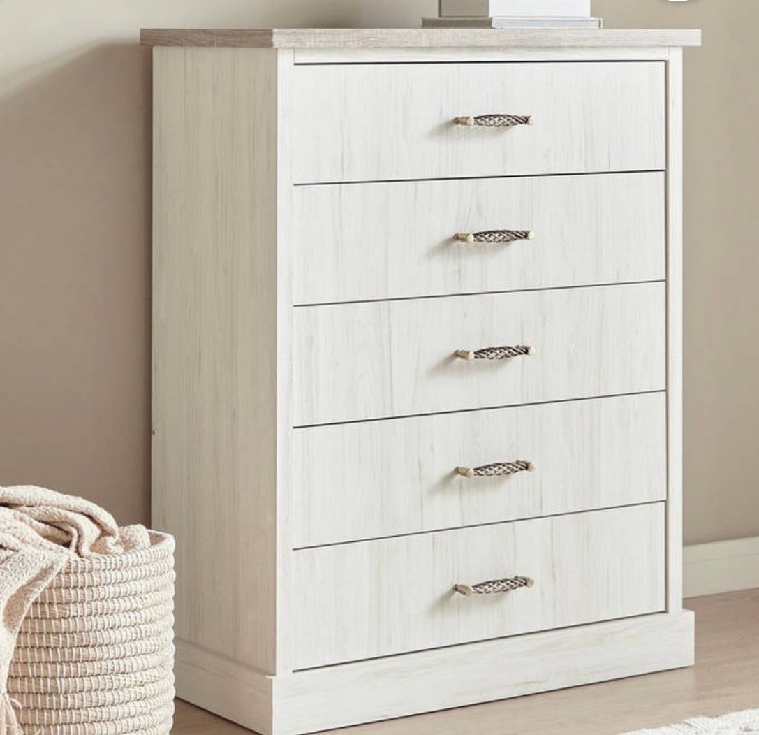 Chest of drawers  - Image 3
