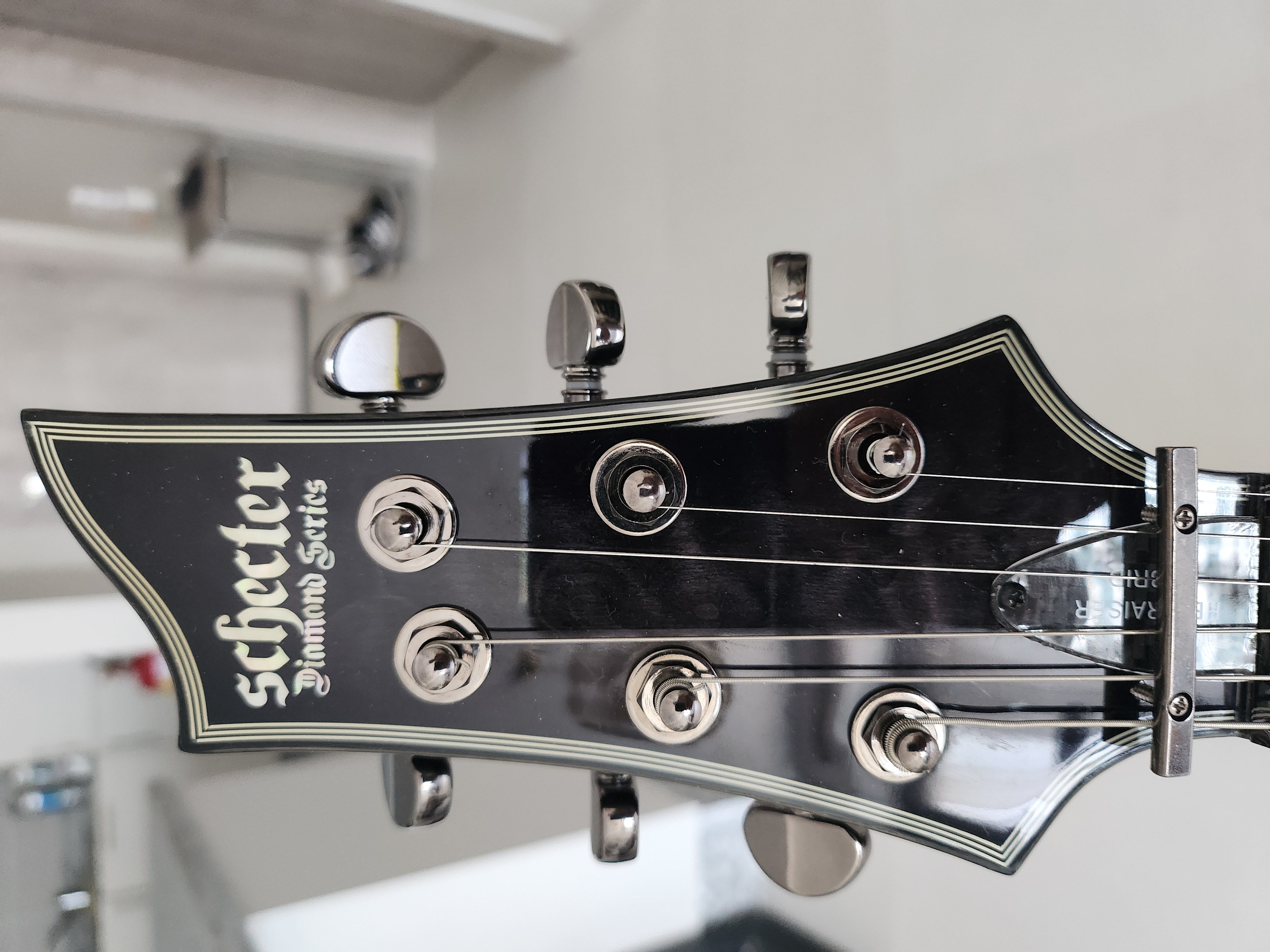 Schecter Hellraiser C1 FR - Image 3