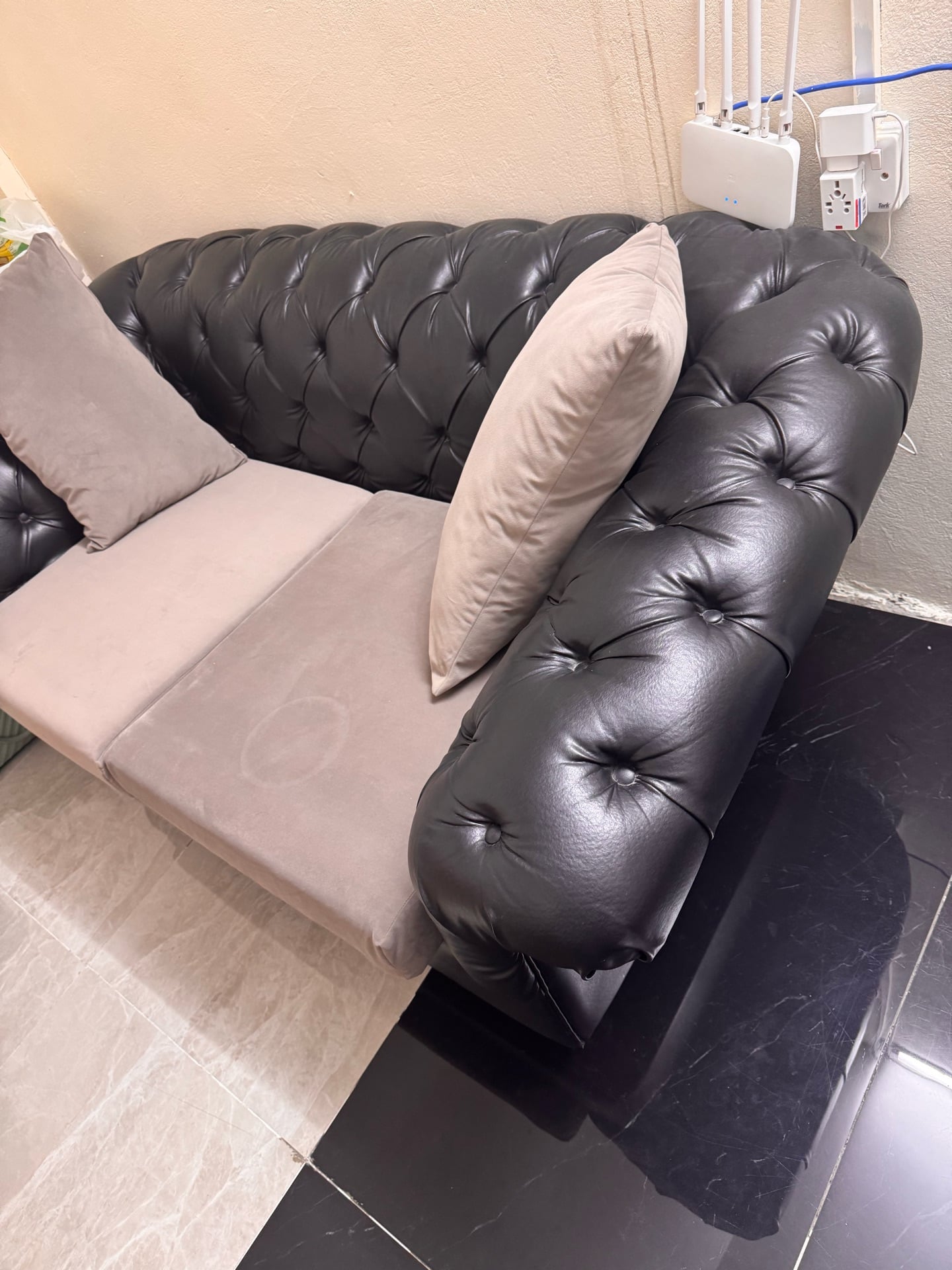 Sofa  - Image 3
