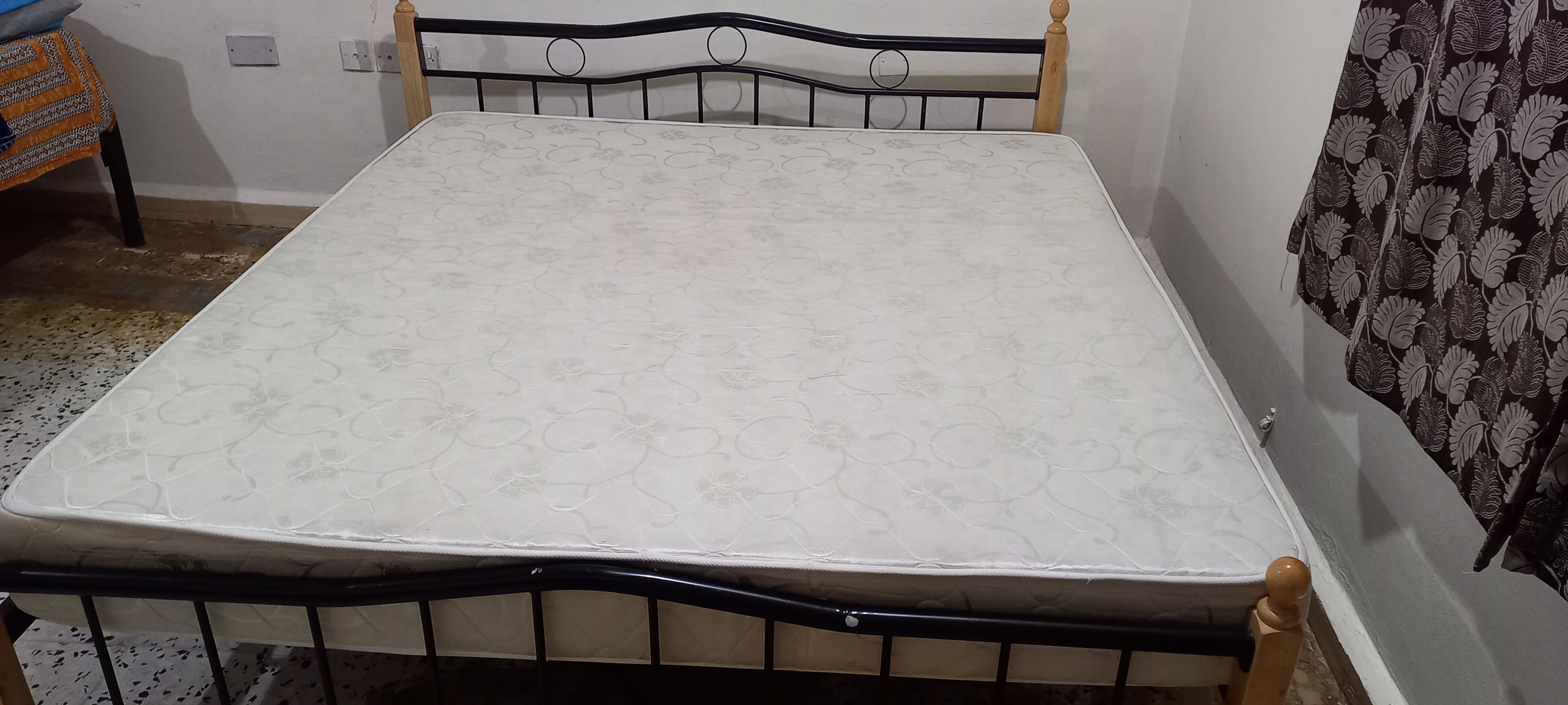 Queen  Size Bed with Cot - Image 2