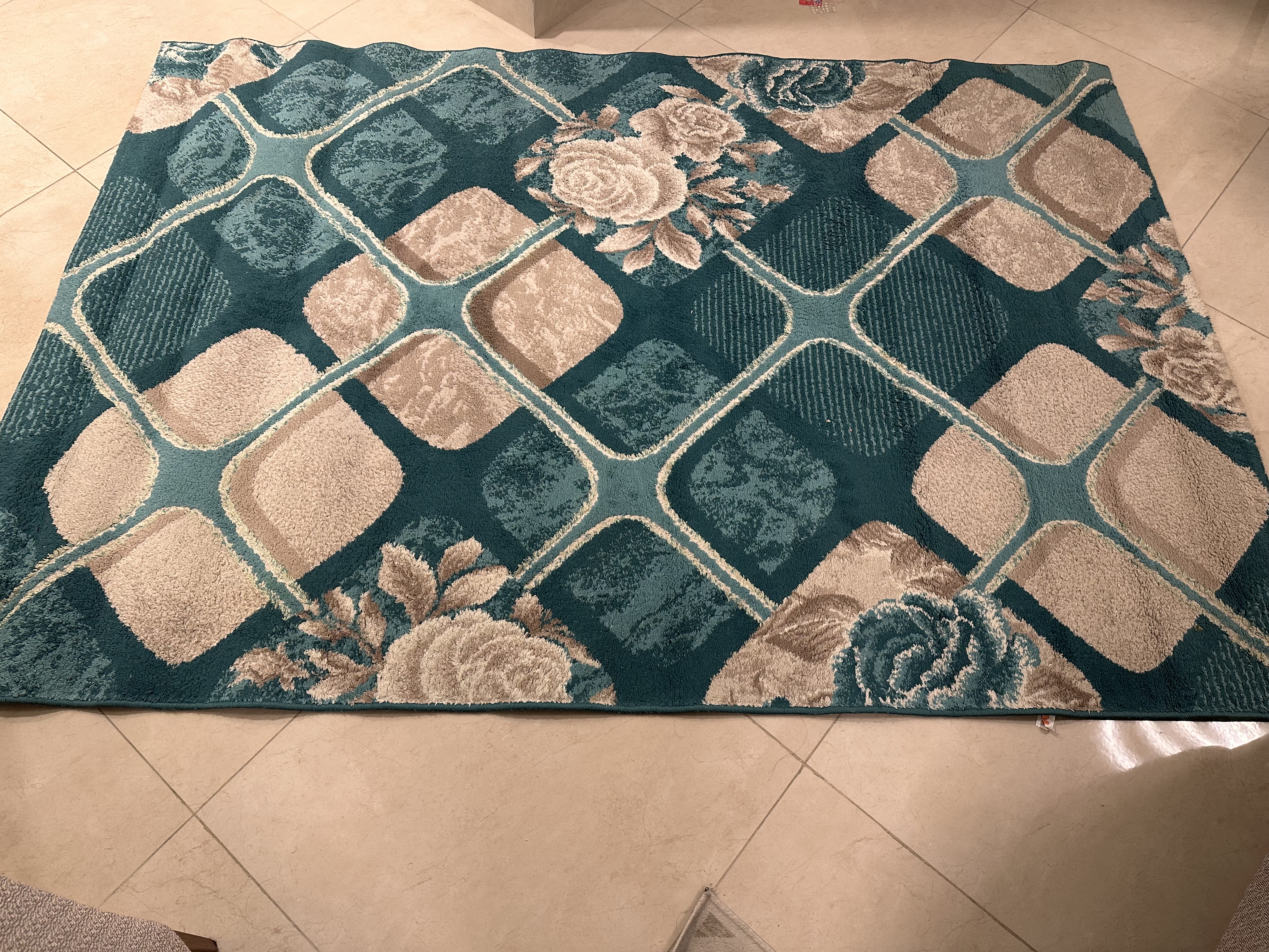 Excellent condition carpet - Image 6