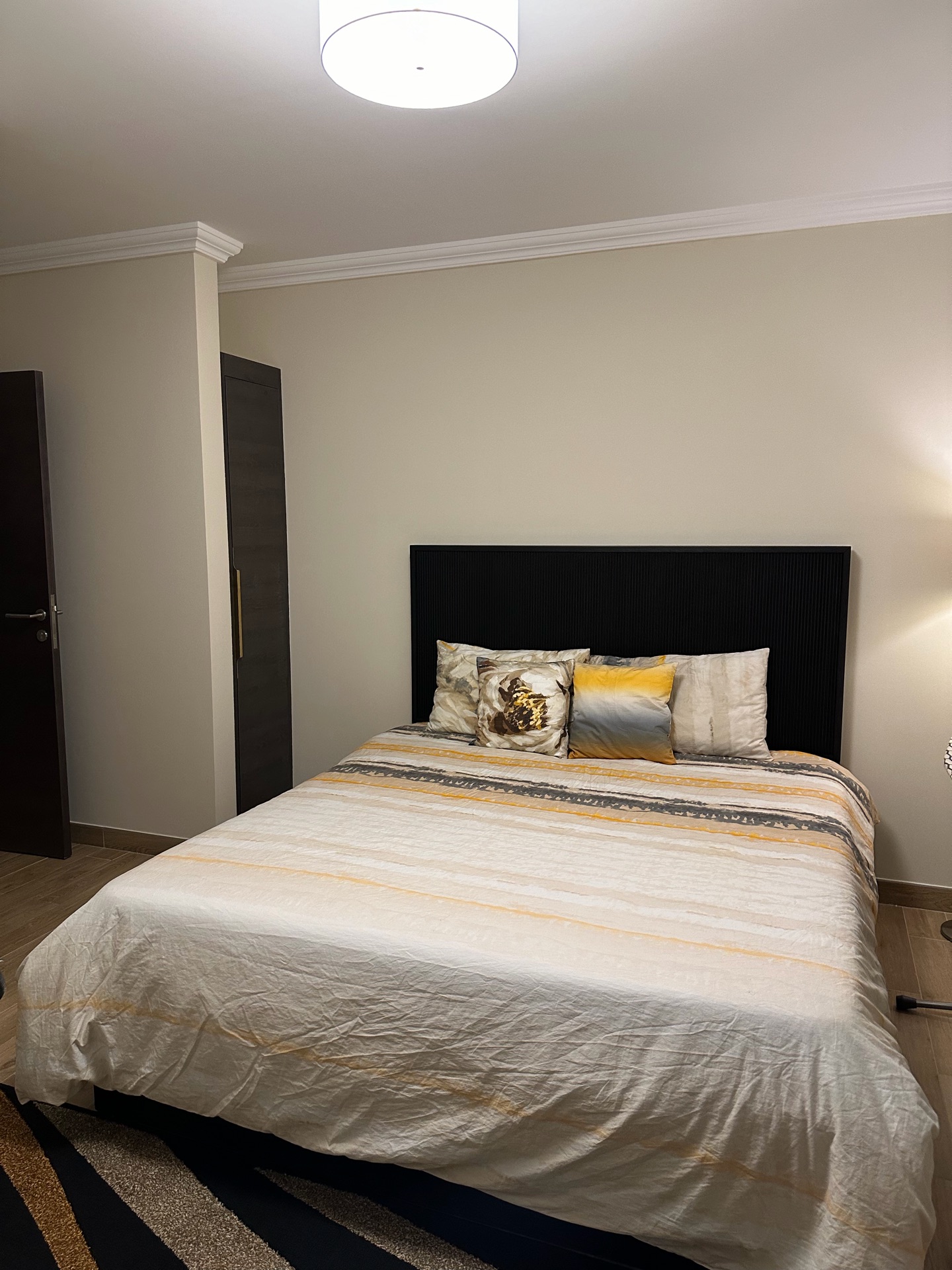 Home items  - Image 9