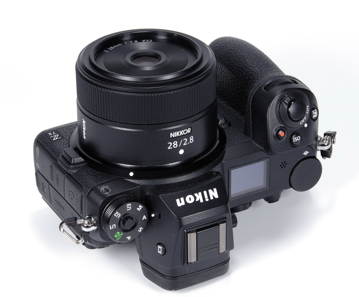 (slightly negotiable) 4k FullFrame/IBIS Z6 + 28mm z mount premium lens - Image 1