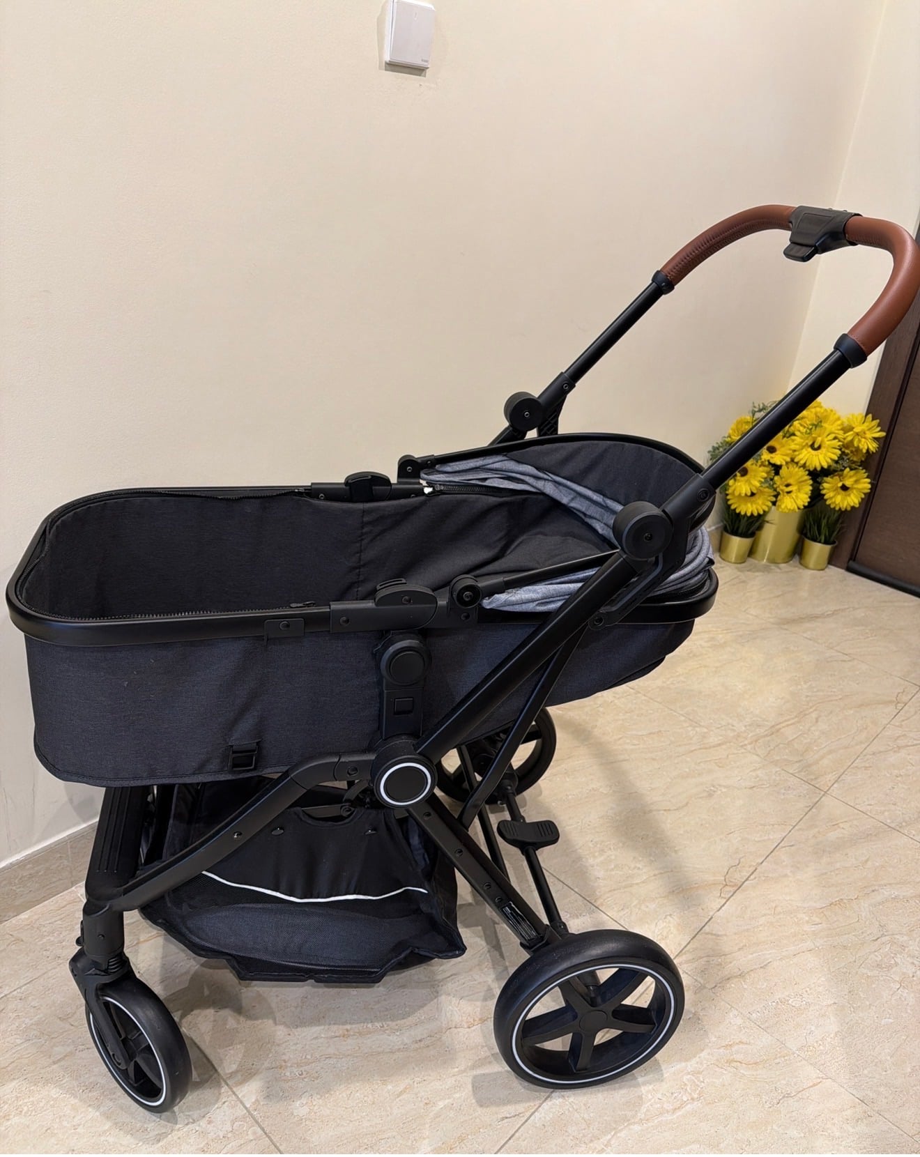 Giggles stroller immaculate condition  - Image 2