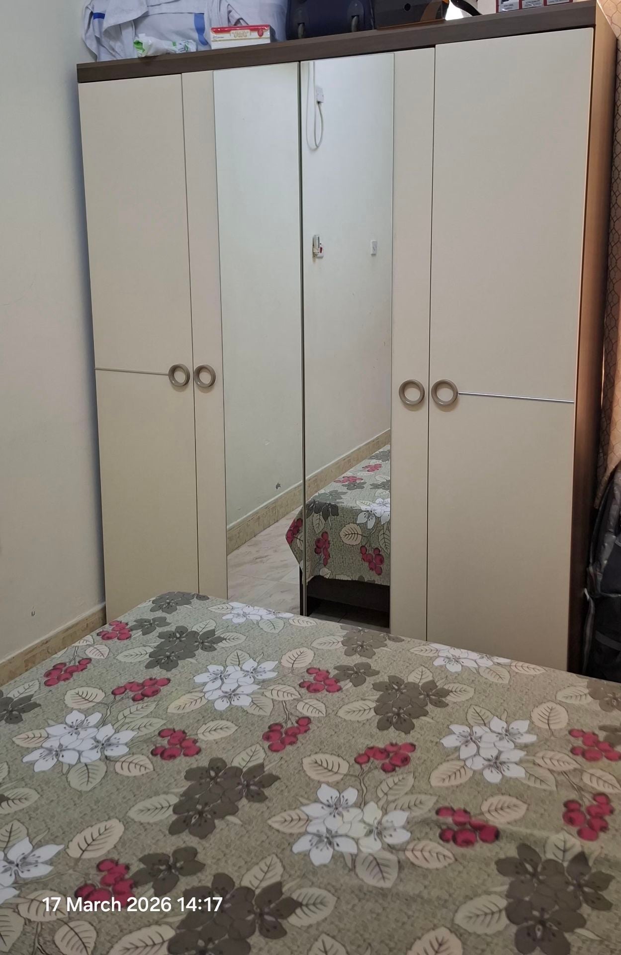 Bed + mattress + side tables + Almeera 02 door + Dressing table  - Image 2