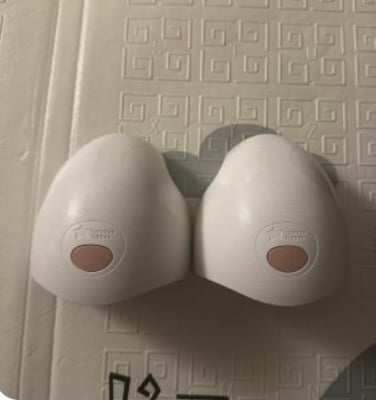 Tommy Tippee Wearable Breast Pump - Image 1