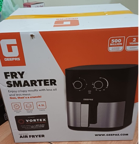 Geepas 4.5L Air Fryer  - Image 3
