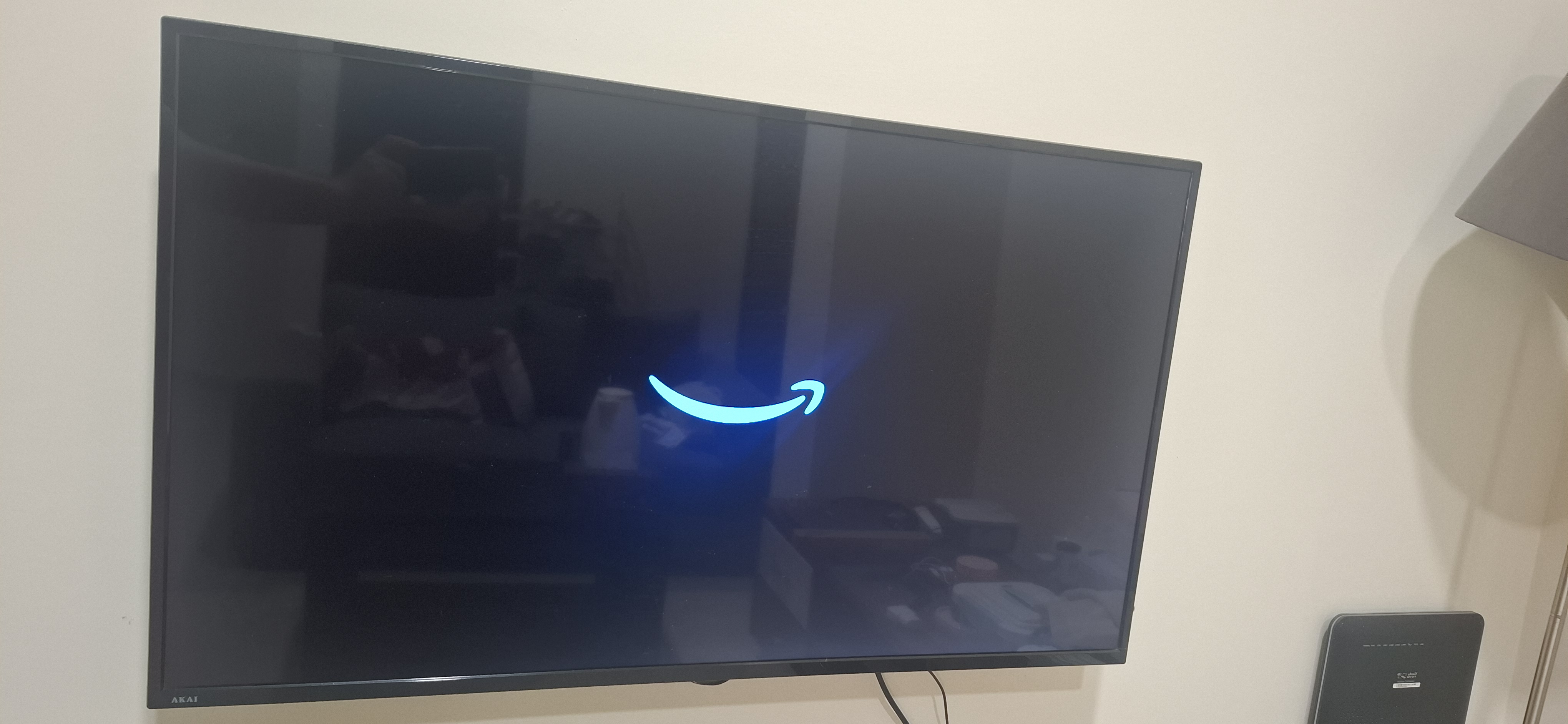 AKAI 43 Inches LED Smart TV  - Image 3