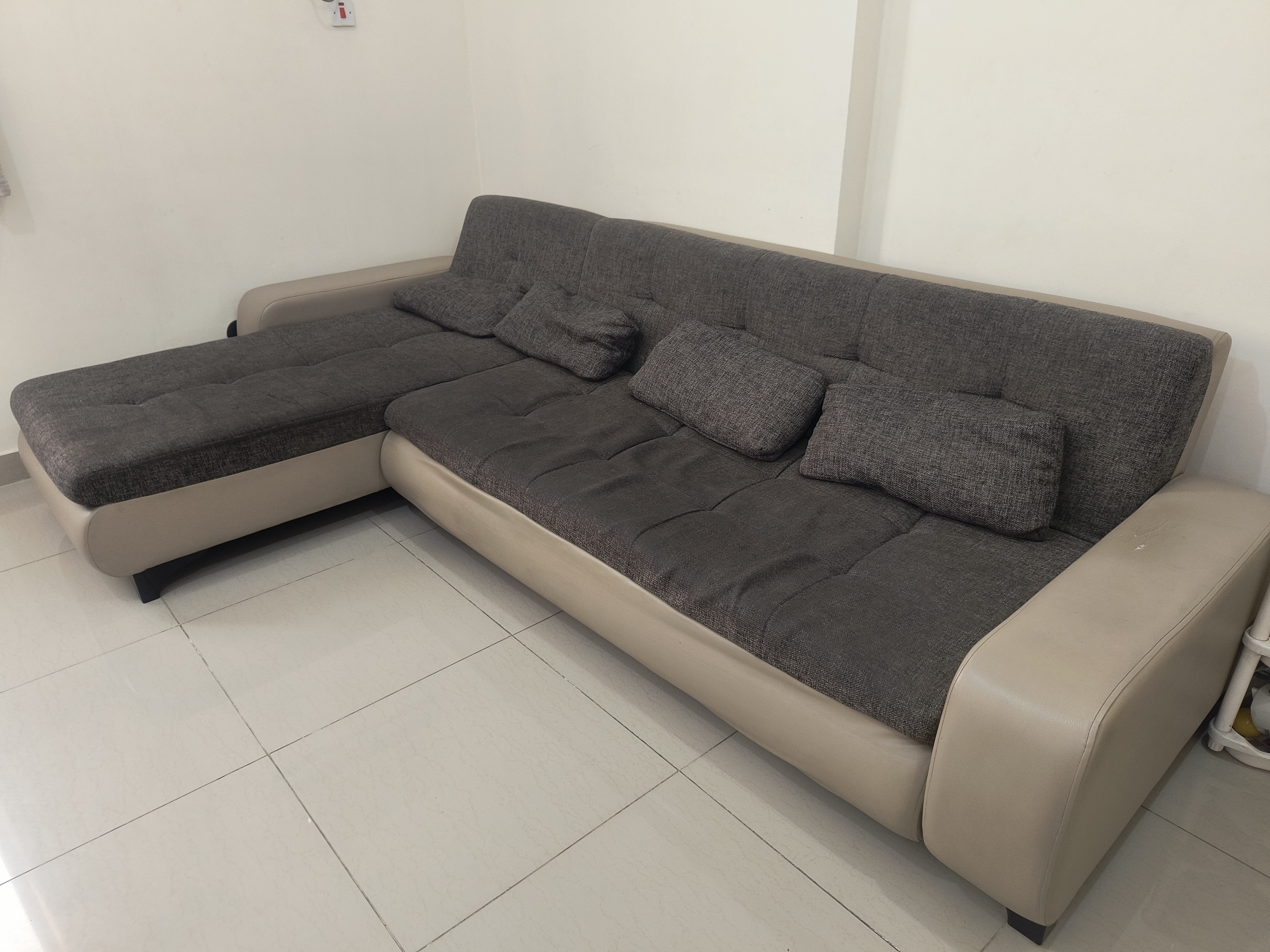 Safa for sale - Image 4