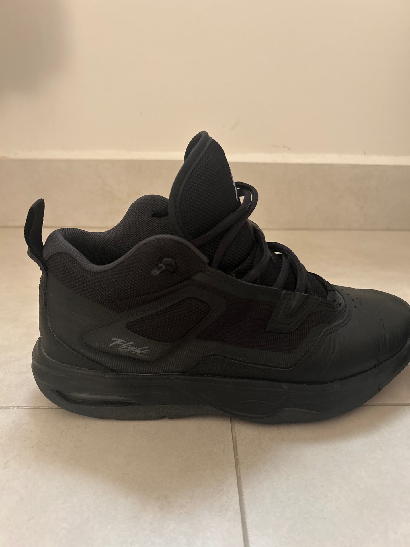 Nike Jordan stay loyal 3 black  - Image 2