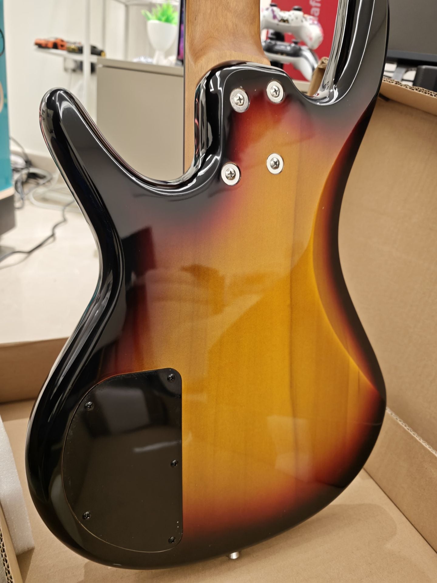 5strings Bass Guitar  - Image 4