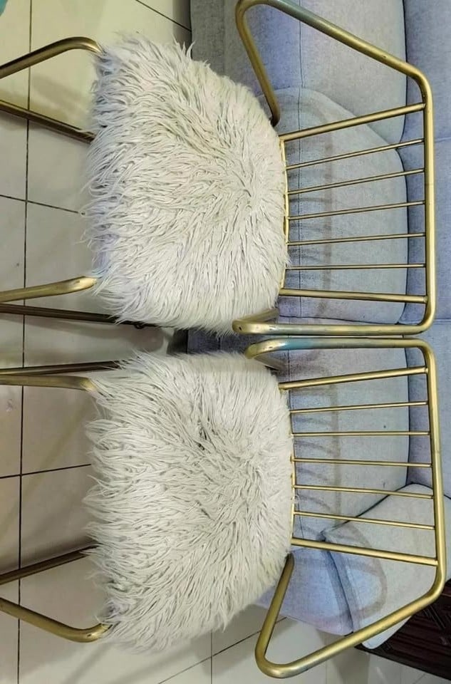 Elegant Aesthetic Chairs - Set of 2 - Excellent Condition - Image 2